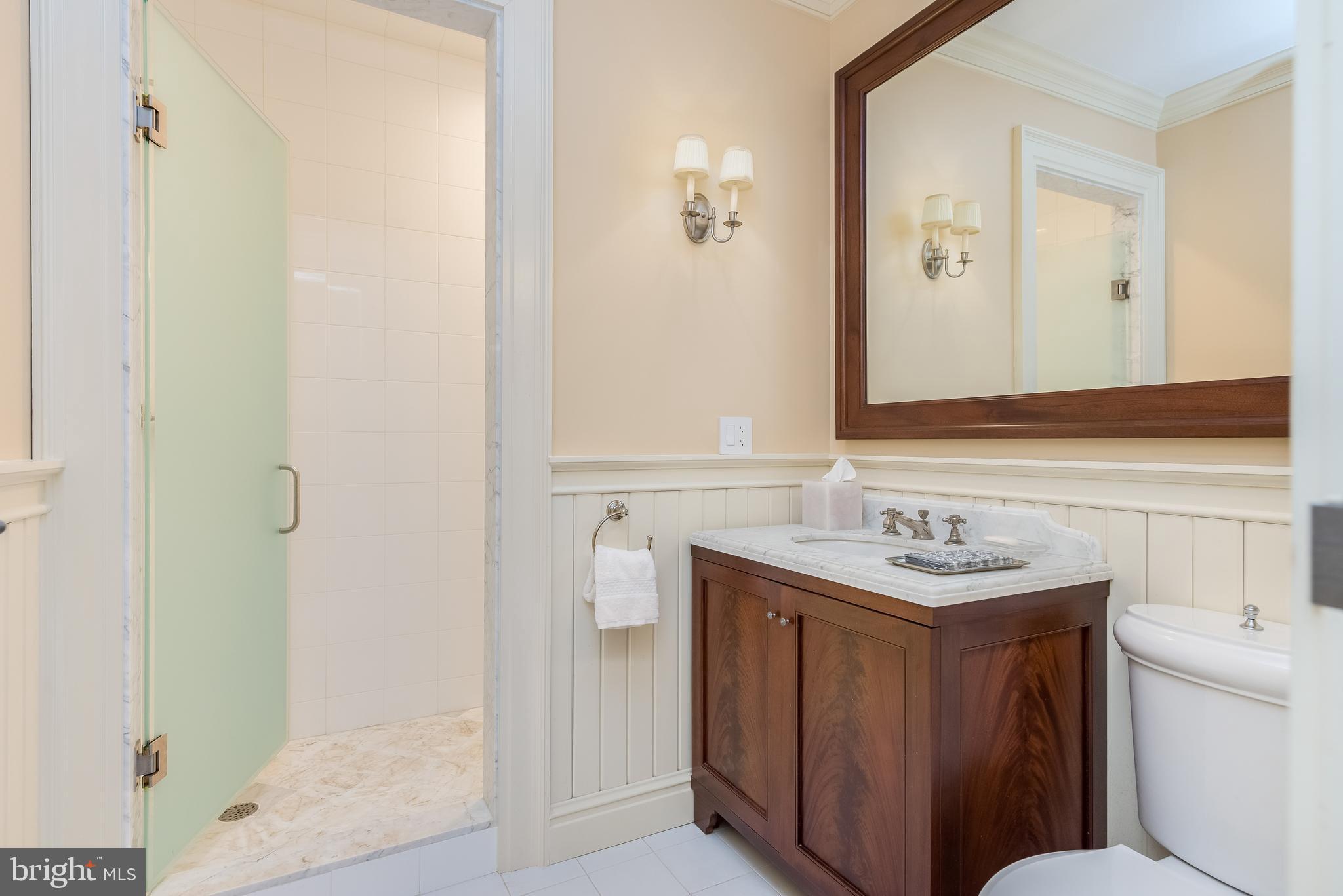 WIMBLEDON FARMS - Residential