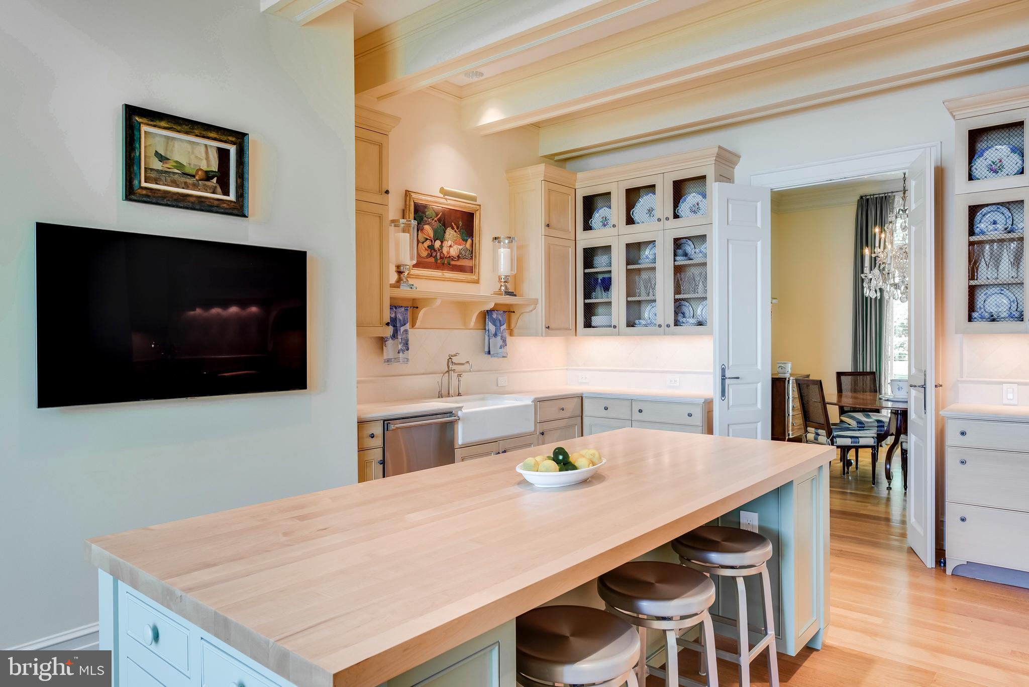 WIMBLEDON FARMS - Residential