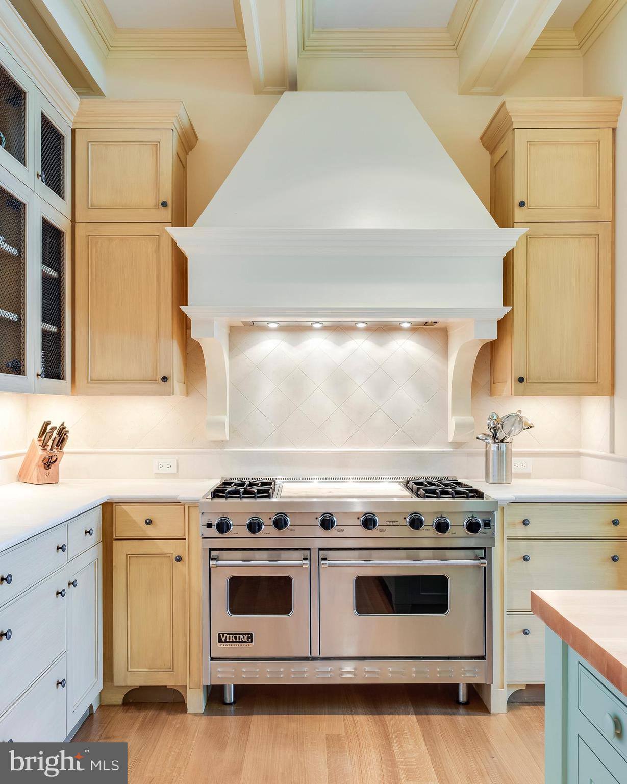 WIMBLEDON FARMS - Residential