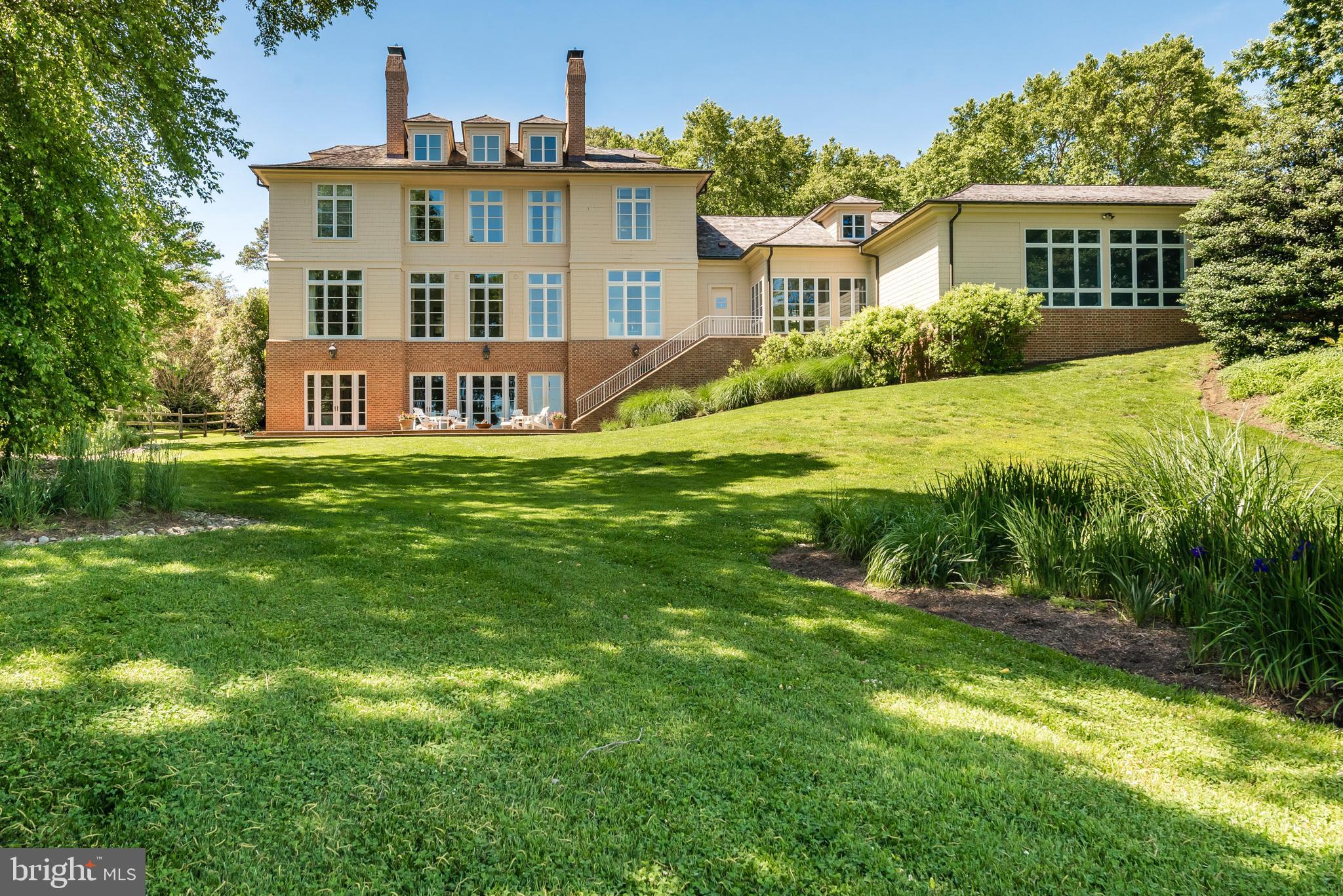 WIMBLEDON FARMS - Residential