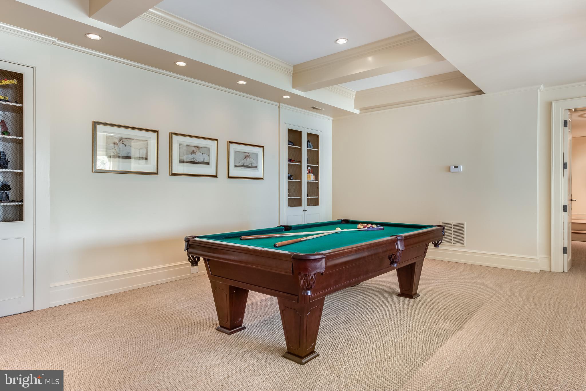 WIMBLEDON FARMS - Residential