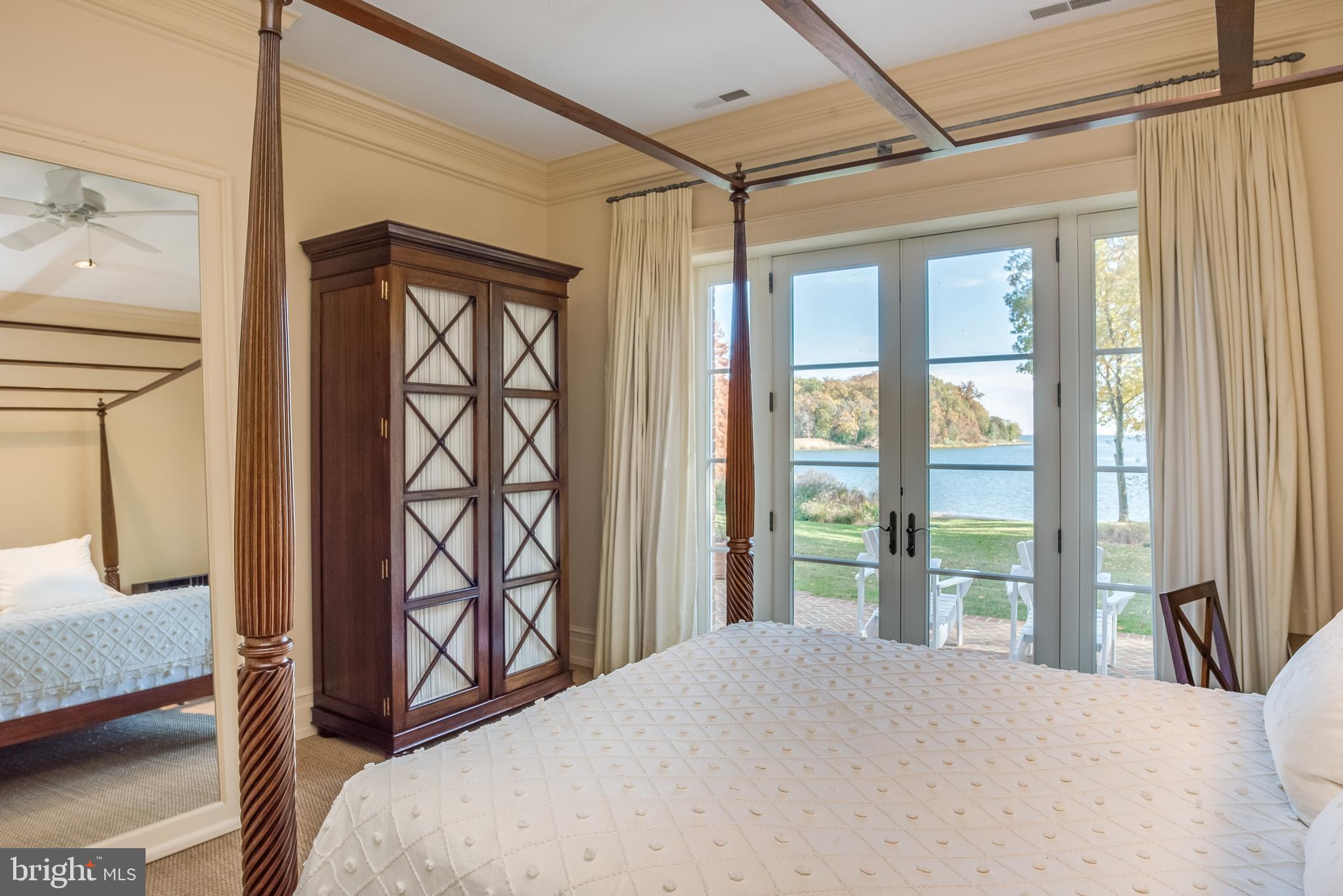 WIMBLEDON FARMS - Residential