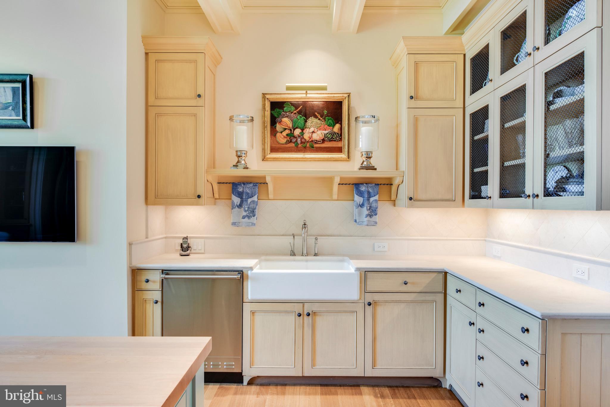 WIMBLEDON FARMS - Residential