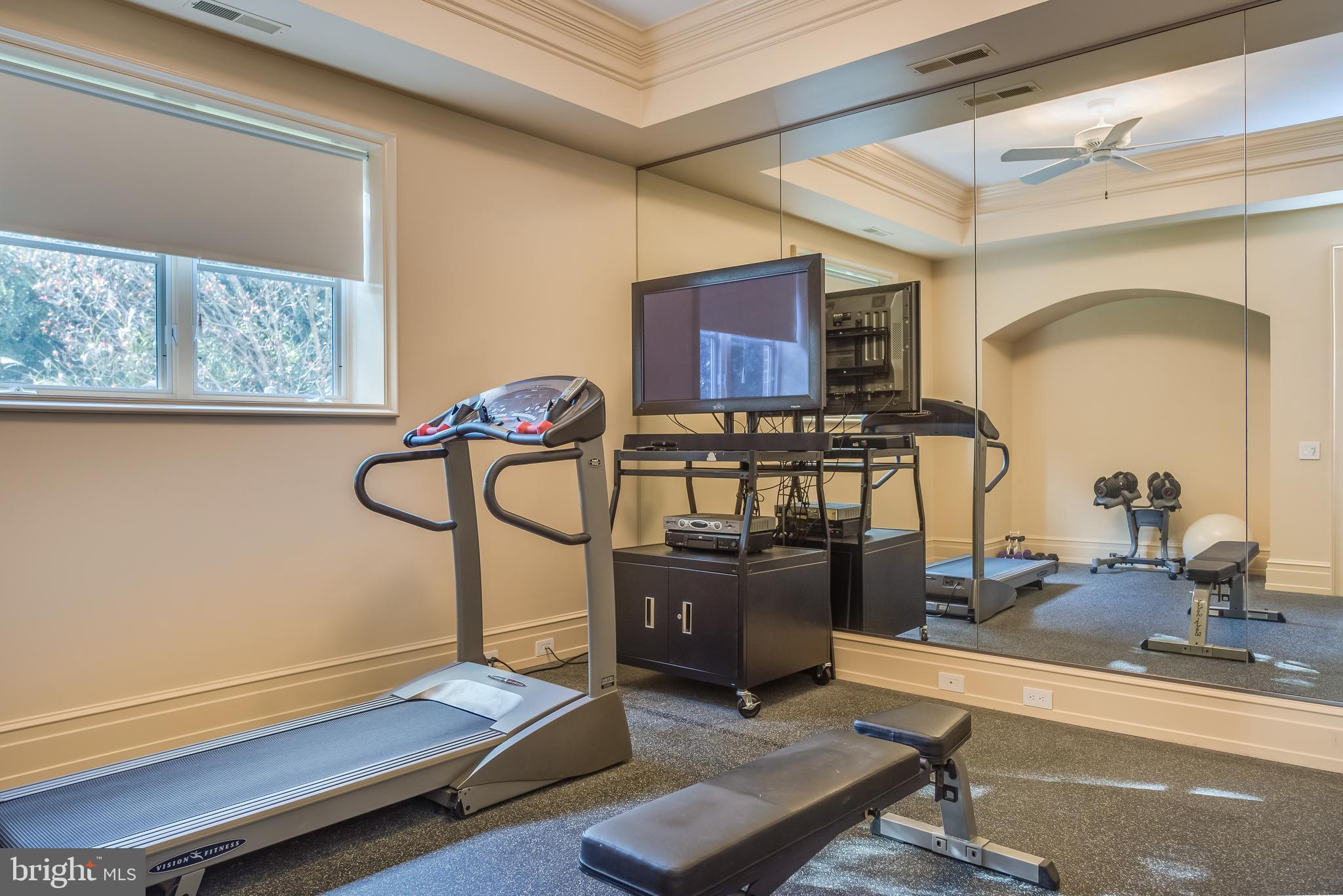 WIMBLEDON FARMS - Residential