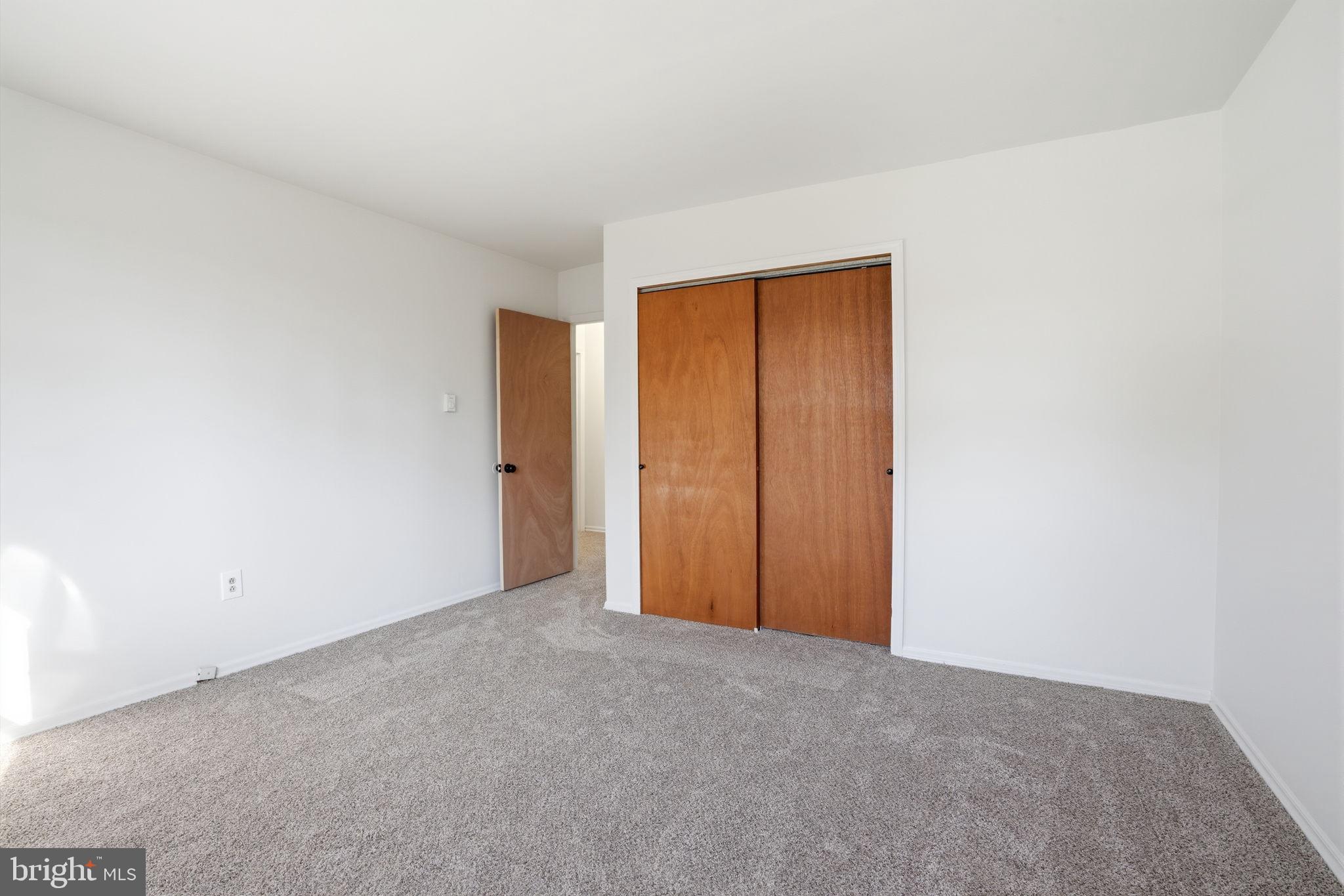 COUNTRYSIDE MDWS - Residential