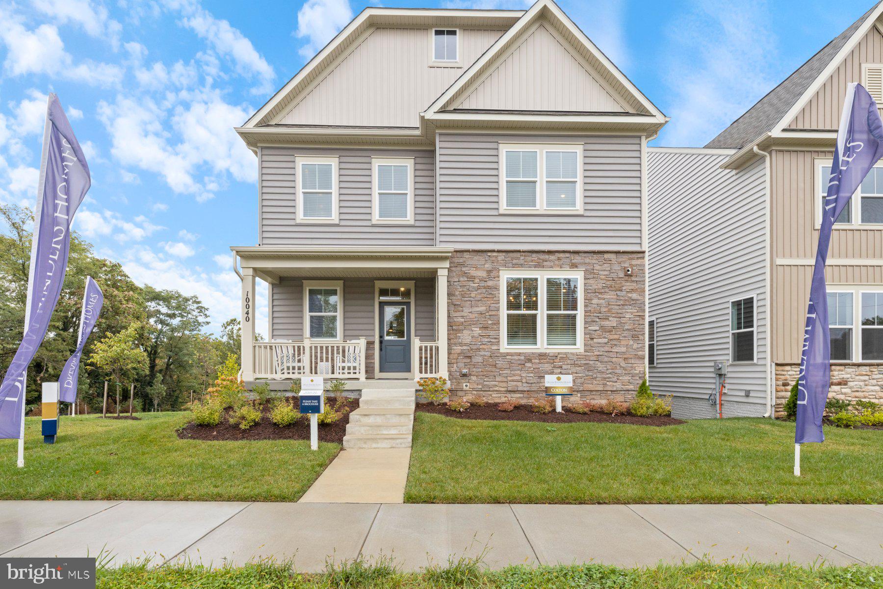 DAMASCUS VILLAGE - Residential