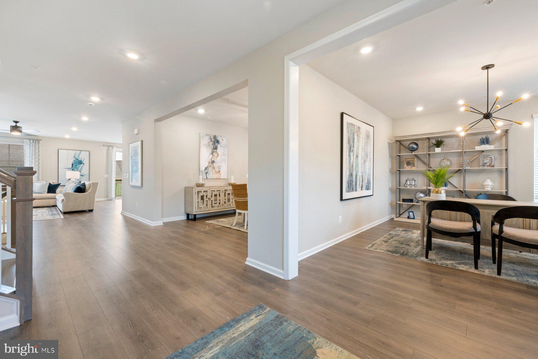 DAMASCUS VILLAGE - Residential