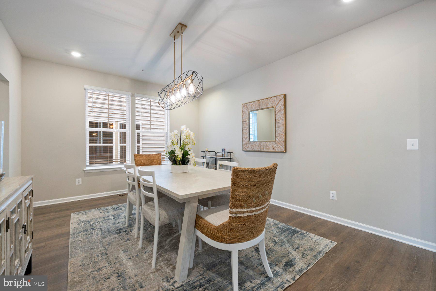 DAMASCUS VILLAGE - Residential