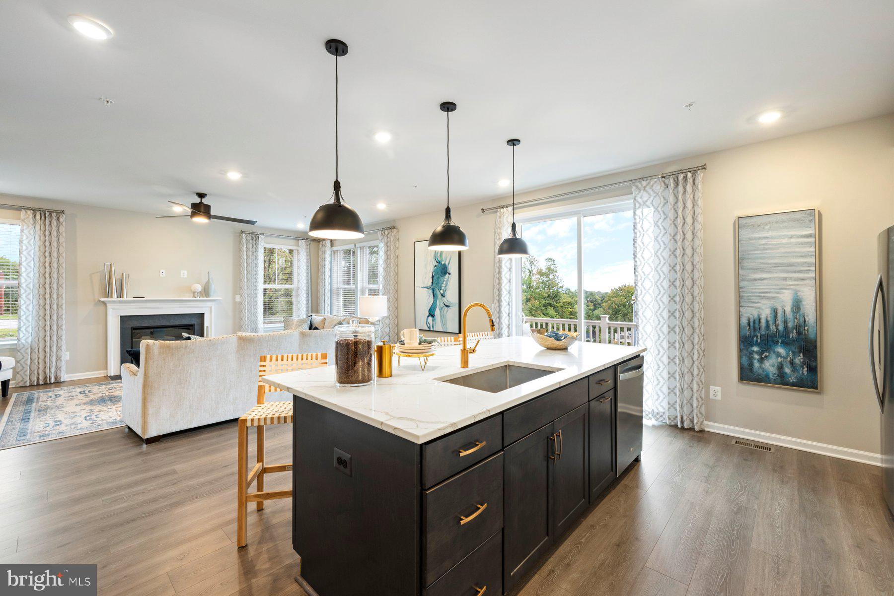 DAMASCUS VILLAGE - Residential