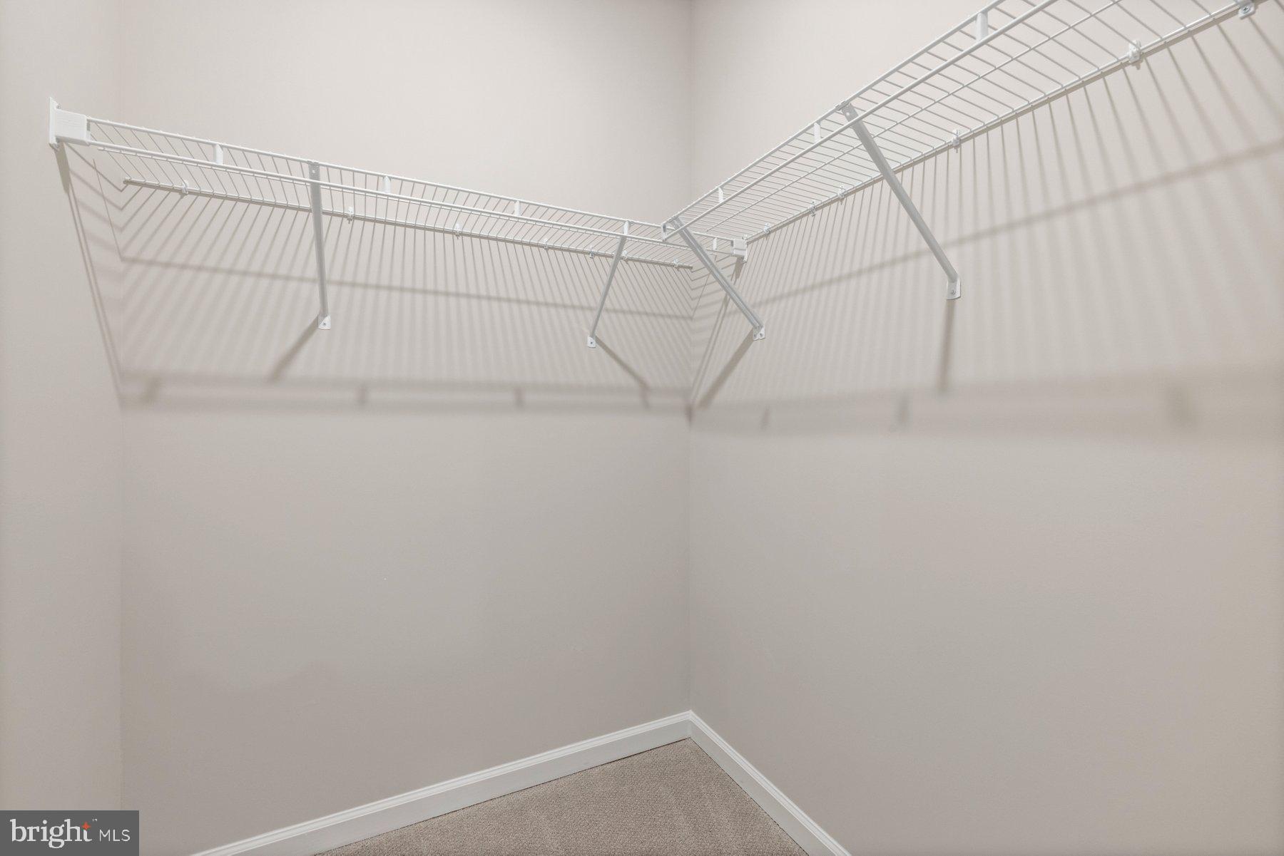 DAMASCUS VILLAGE - Residential