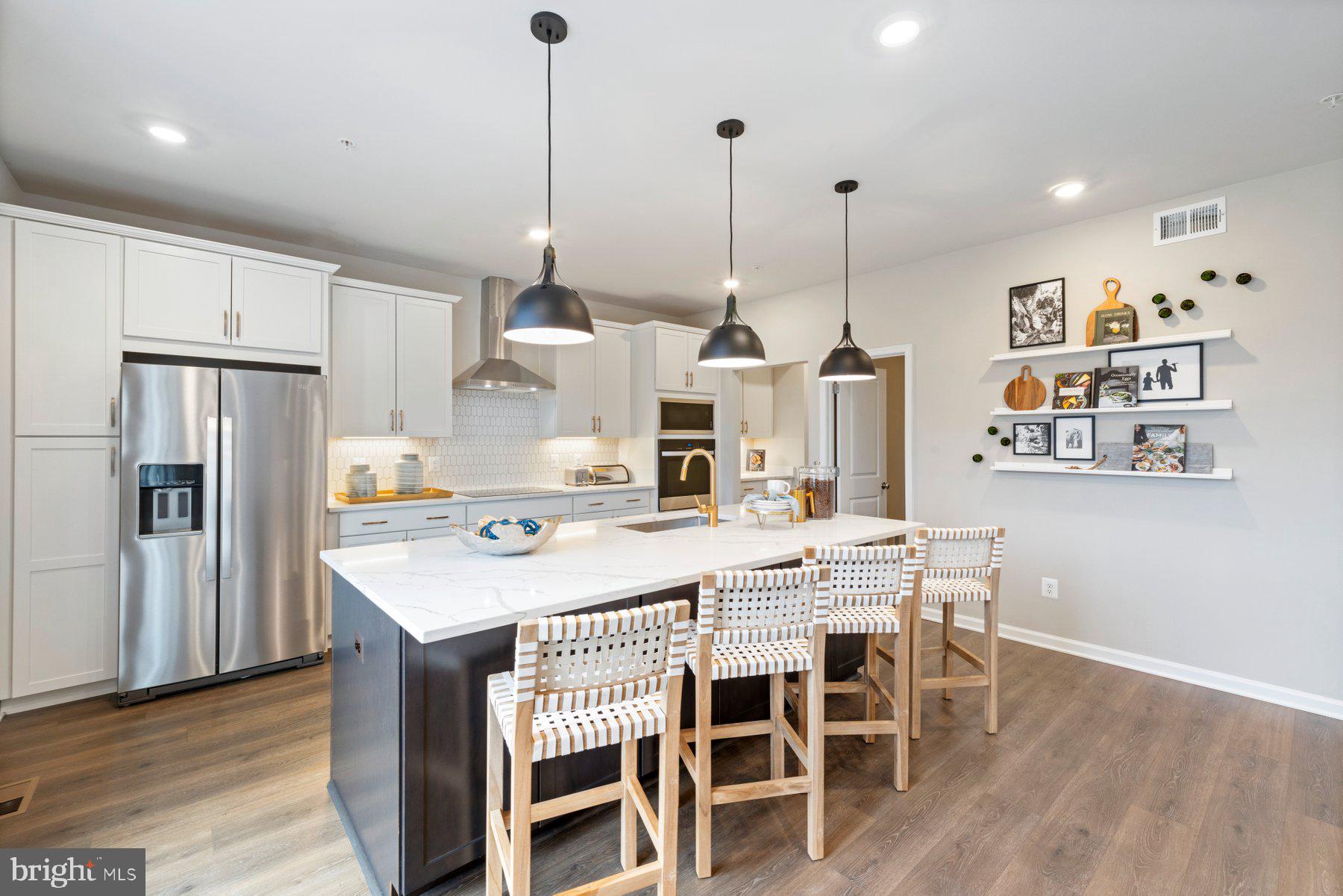 DAMASCUS VILLAGE - Residential