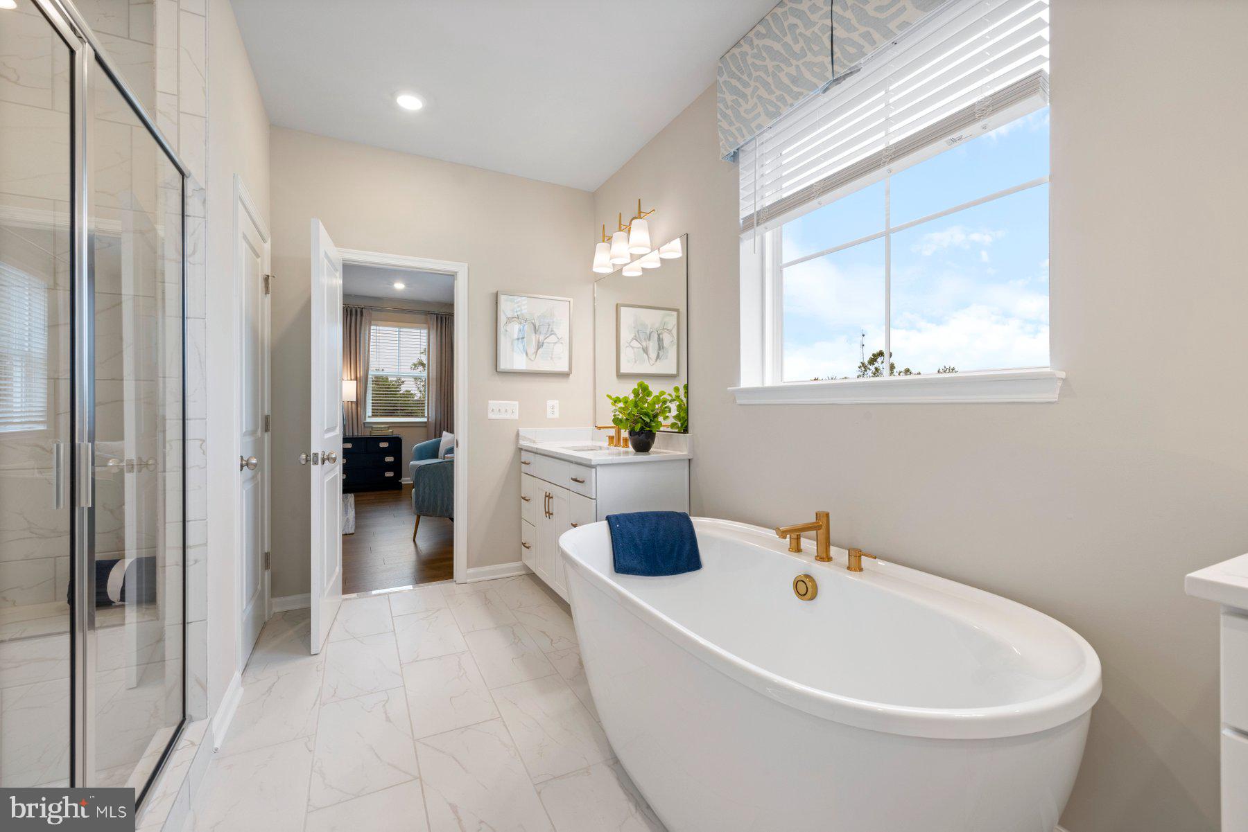 DAMASCUS VILLAGE - Residential