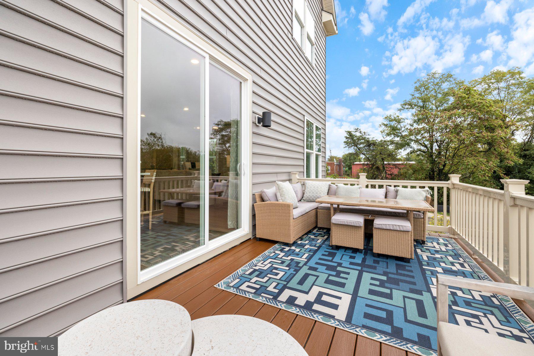 DAMASCUS VILLAGE - Residential