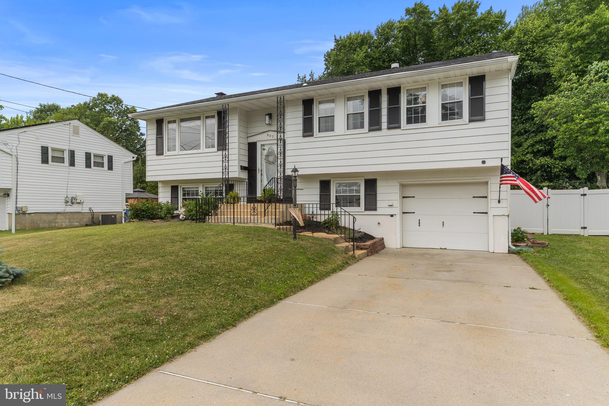 907 RUSSO DRIVE