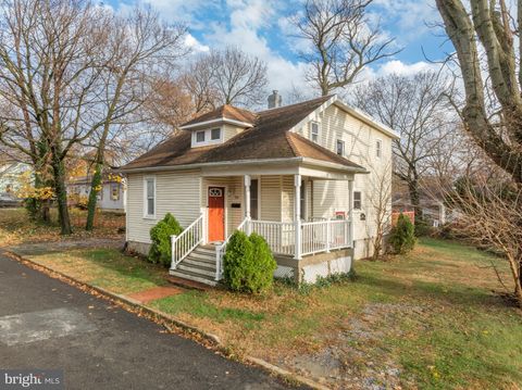 26 E PHOENIX AVENUE LAWNSIDE NJ 08045