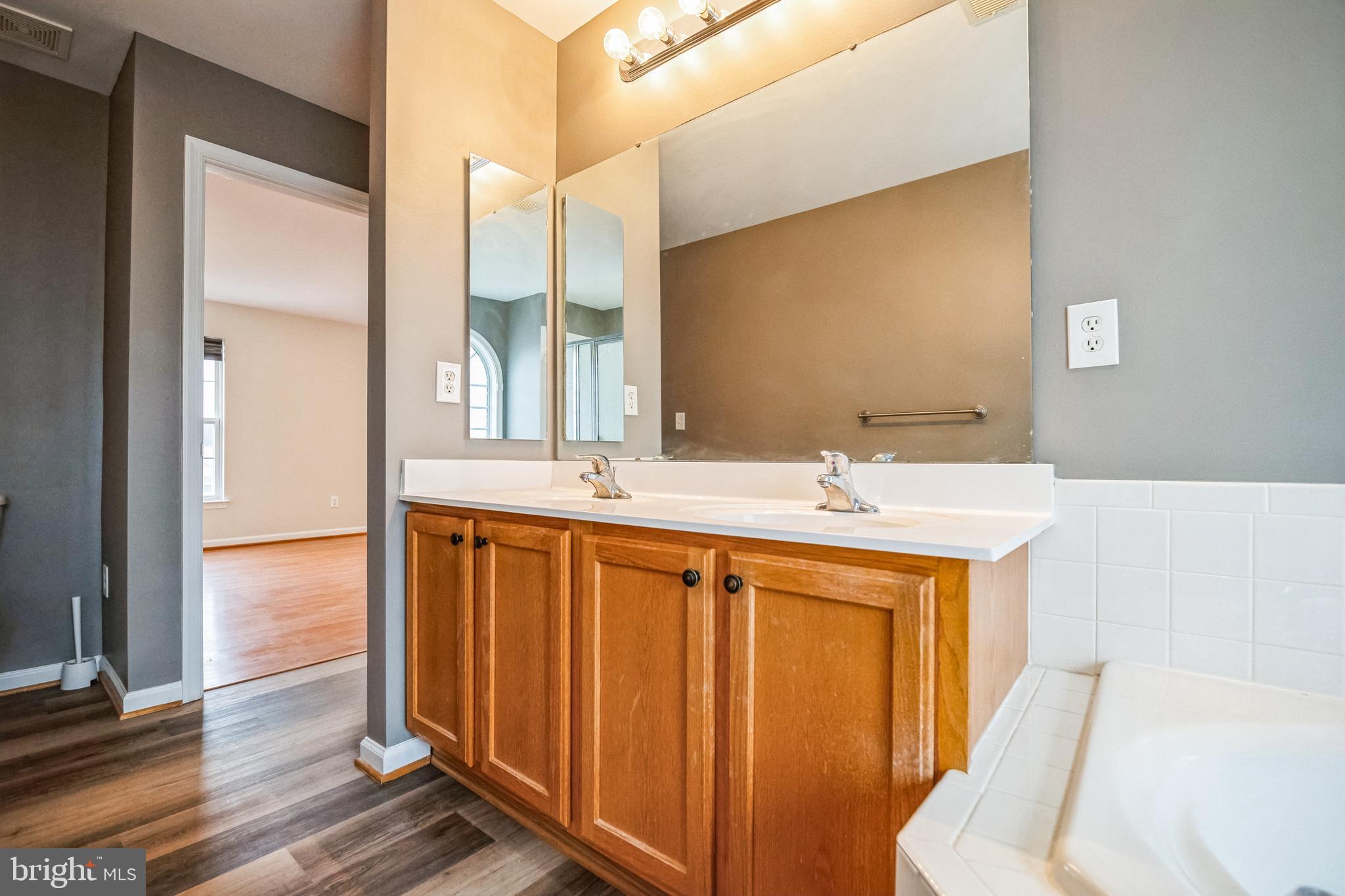 GREEN MEADOWS PHASE 3 - Residential