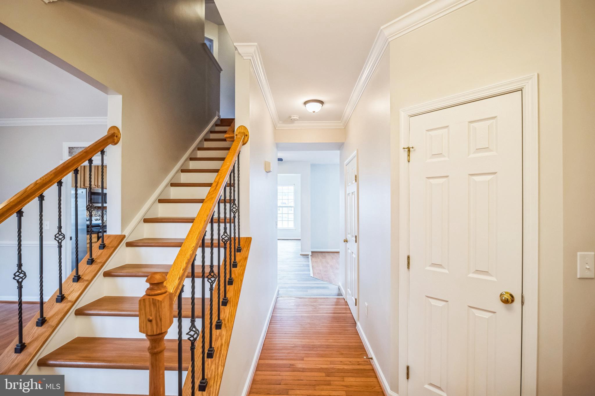 6637 CLARKES MEADOW DRIVE