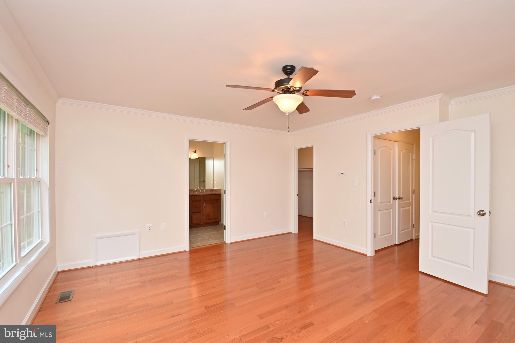 HAWTHORNE - Residential Lease