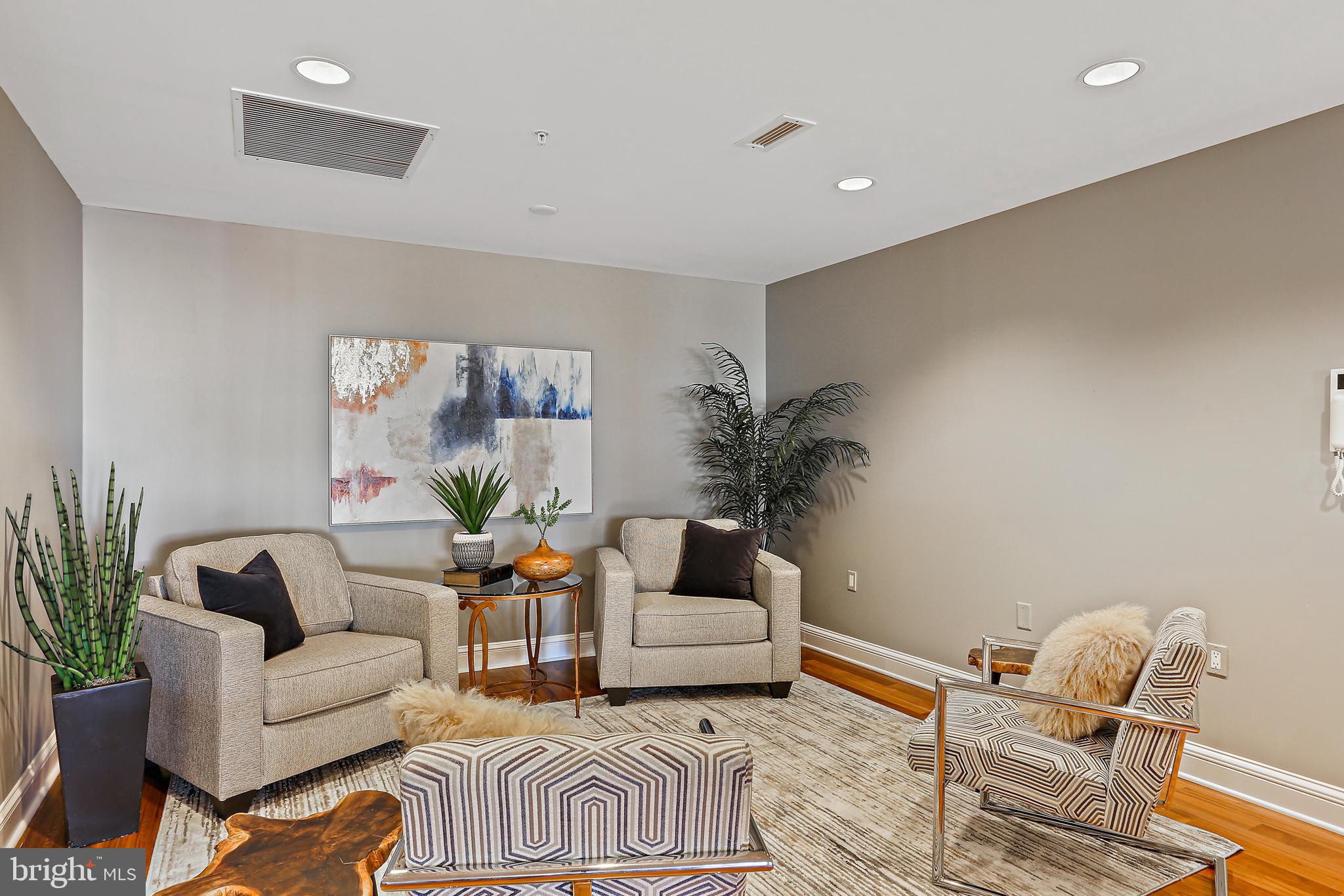 INNER HARBOR - Residential