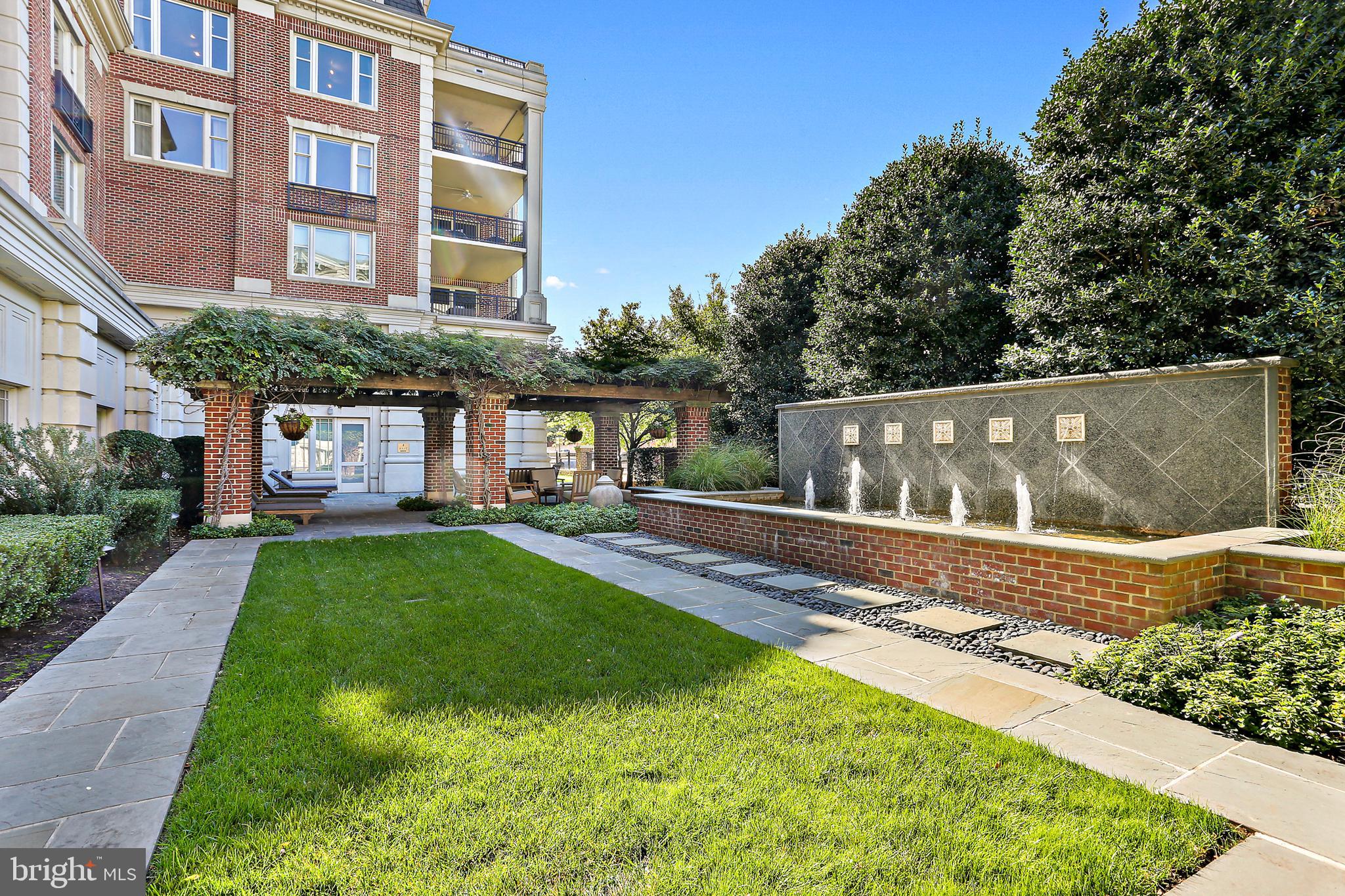 INNER HARBOR - Residential