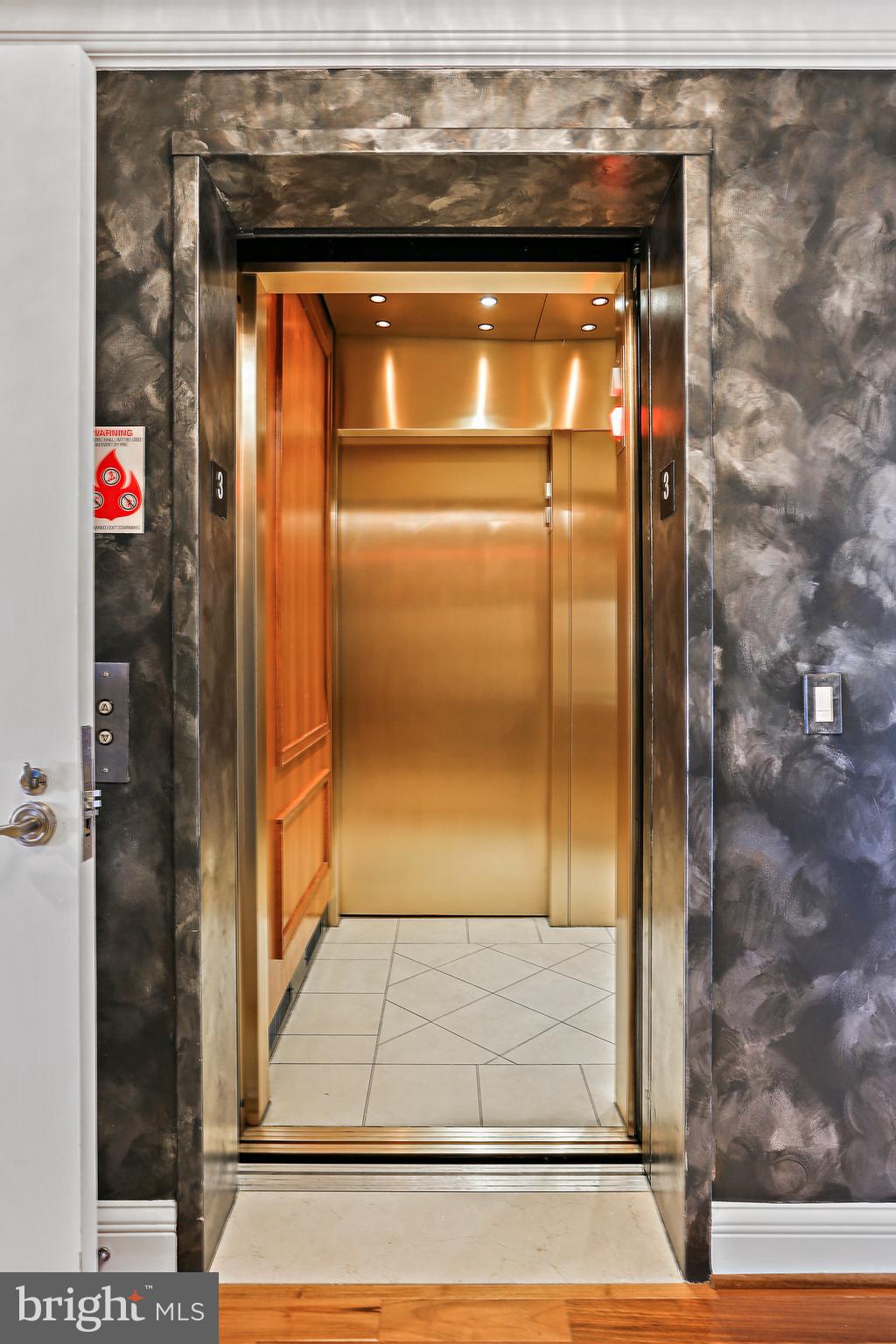 INNER HARBOR - Residential