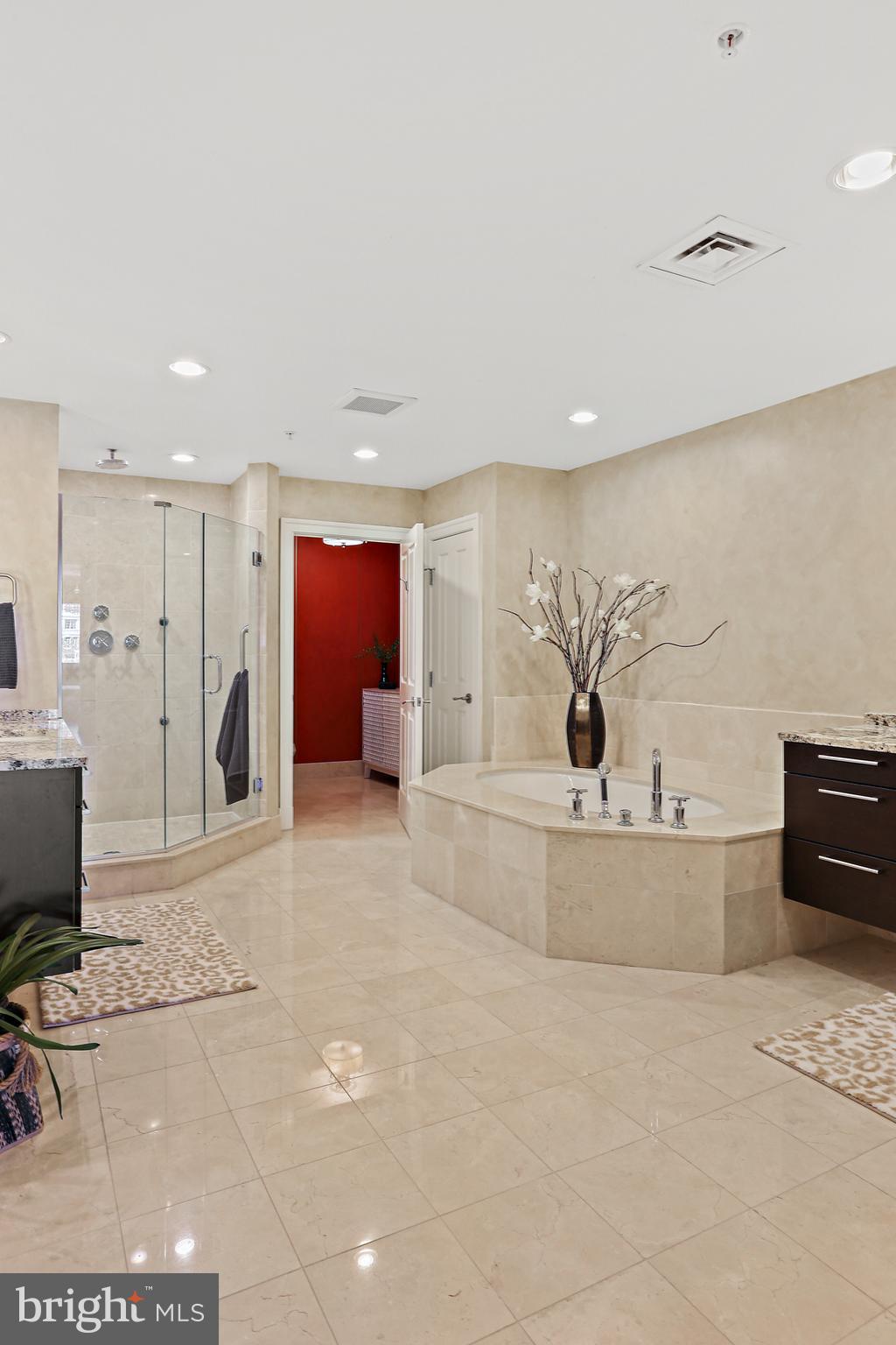 INNER HARBOR - Residential