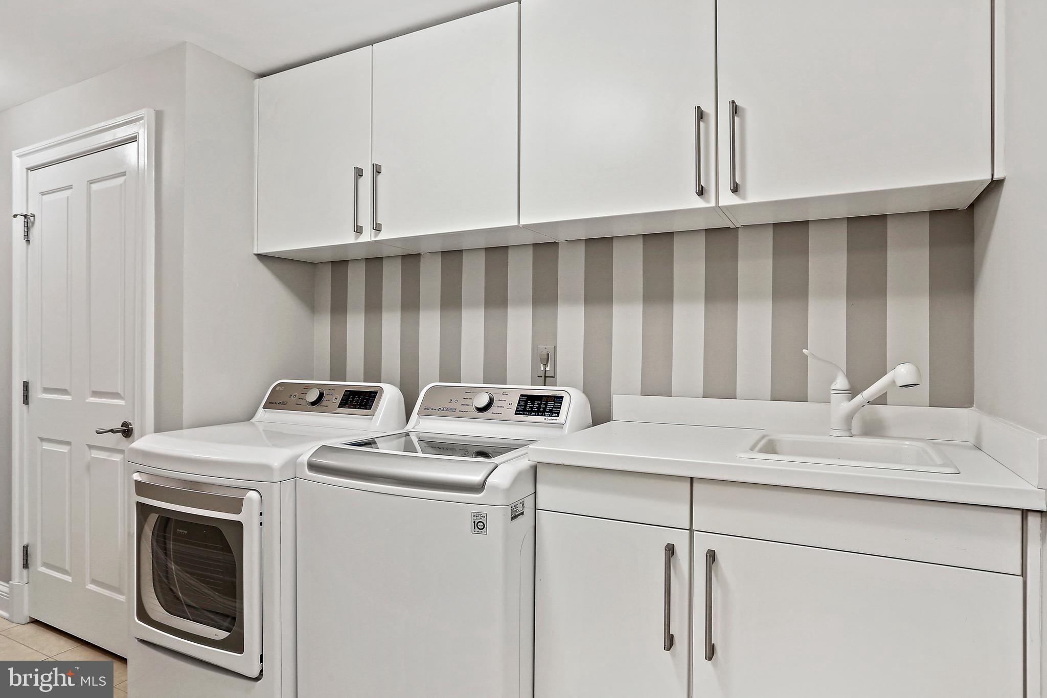 INNER HARBOR - Residential