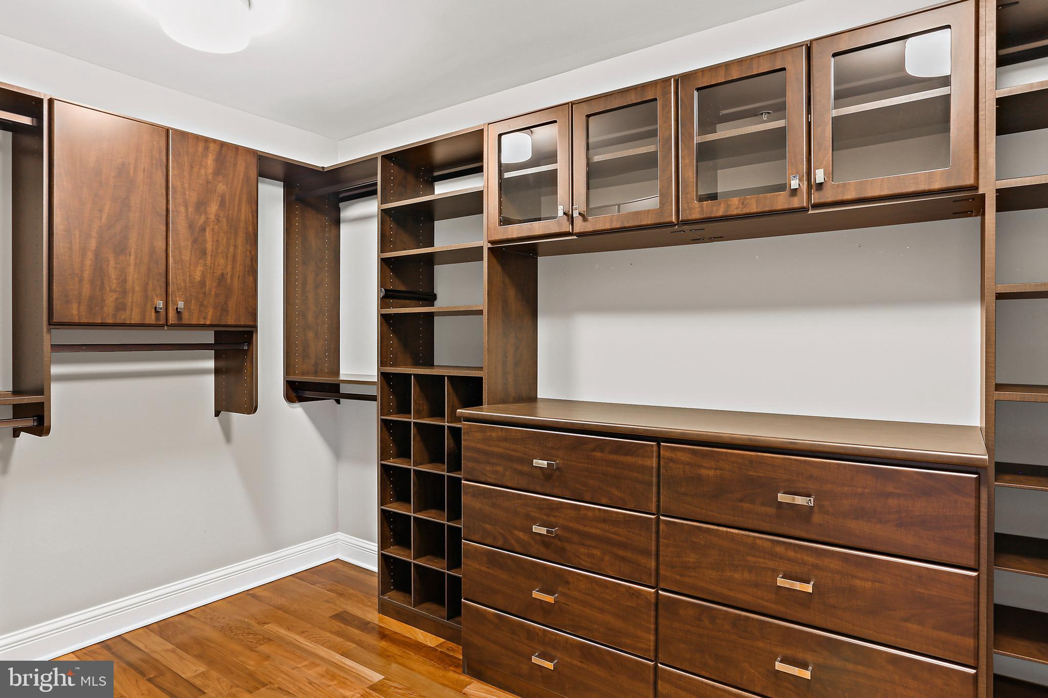 INNER HARBOR - Residential