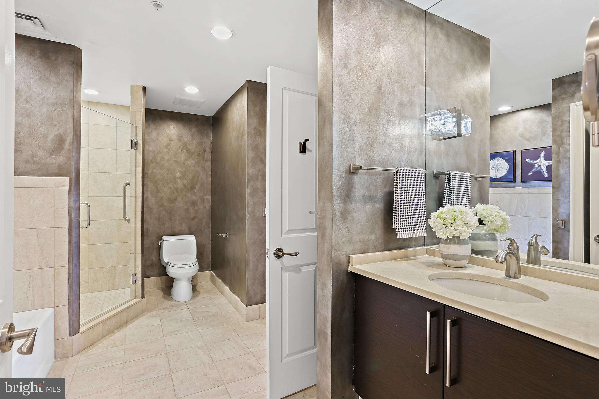 INNER HARBOR - Residential