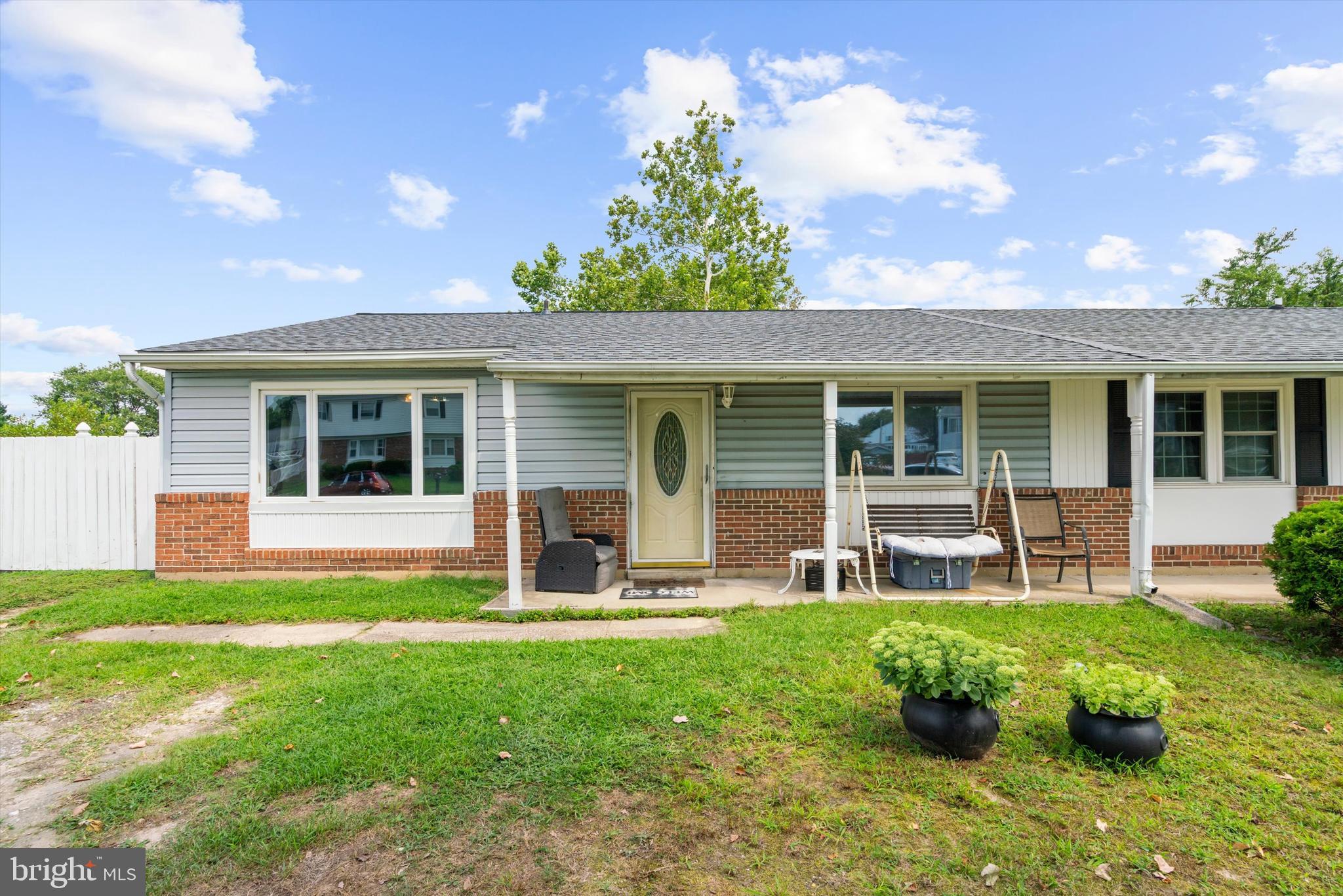 1087 FITZ COURT