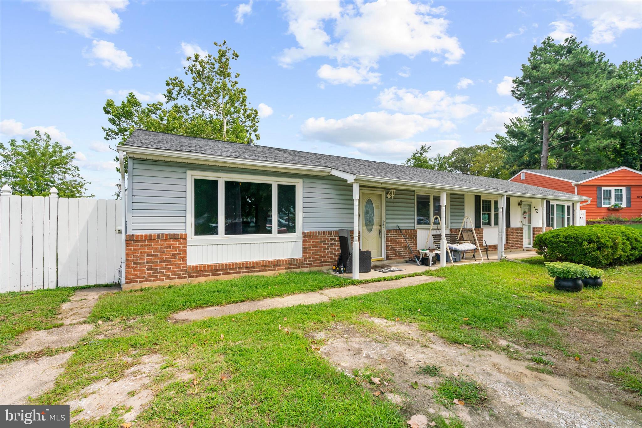 1087 FITZ COURT
