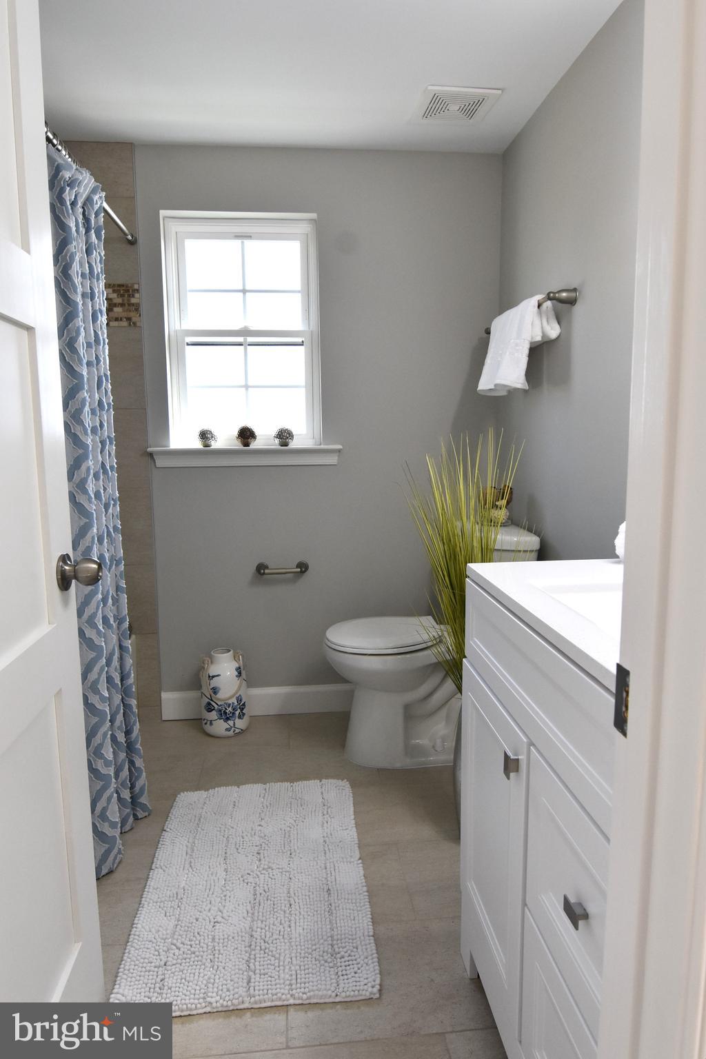 RIVIERA BEACH - Residential