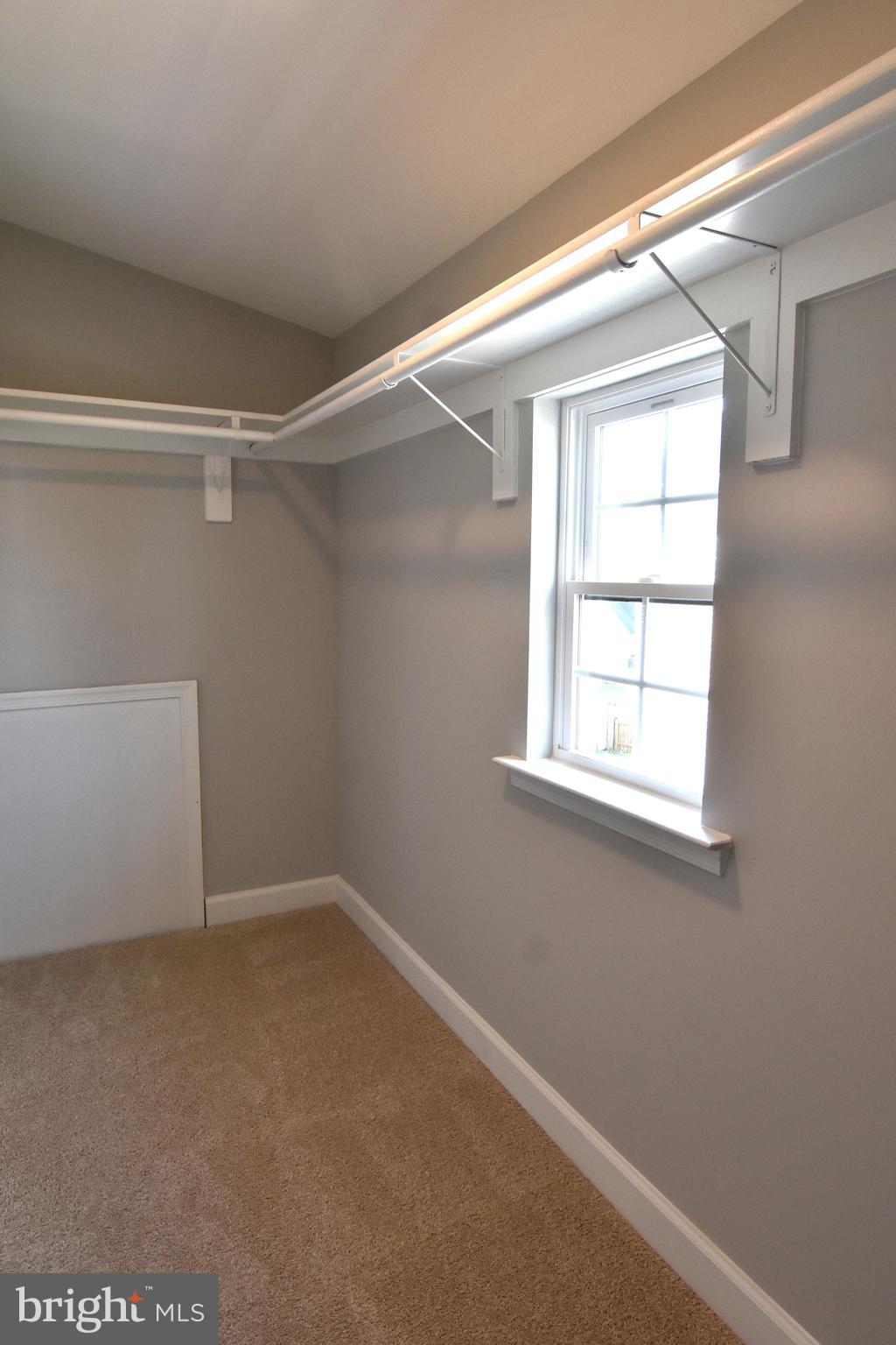 RIVIERA BEACH - Residential