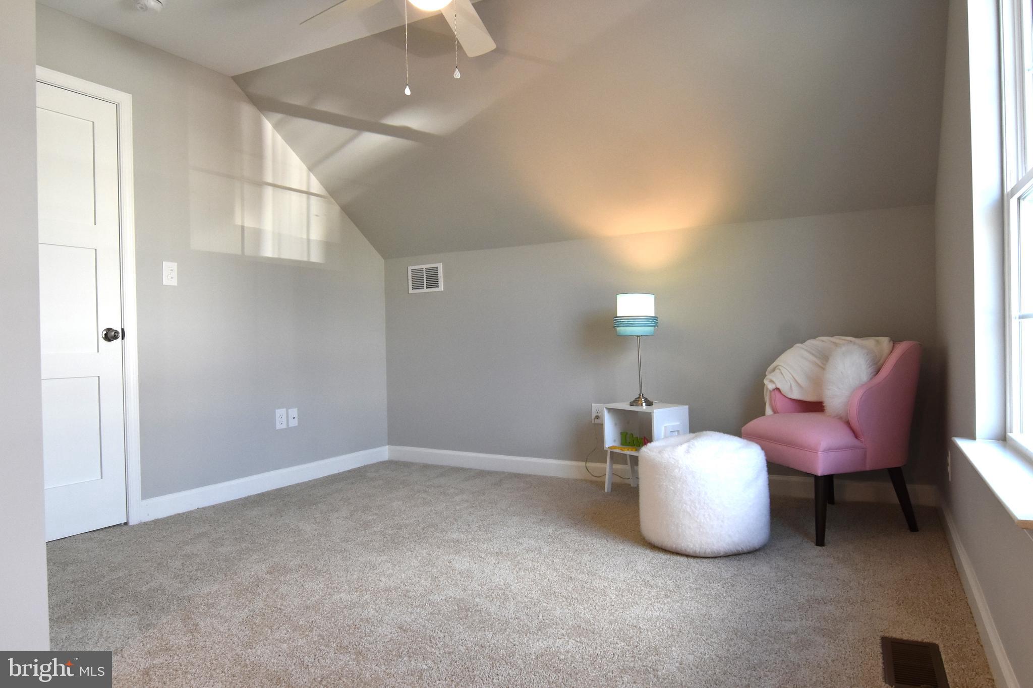 RIVIERA BEACH - Residential