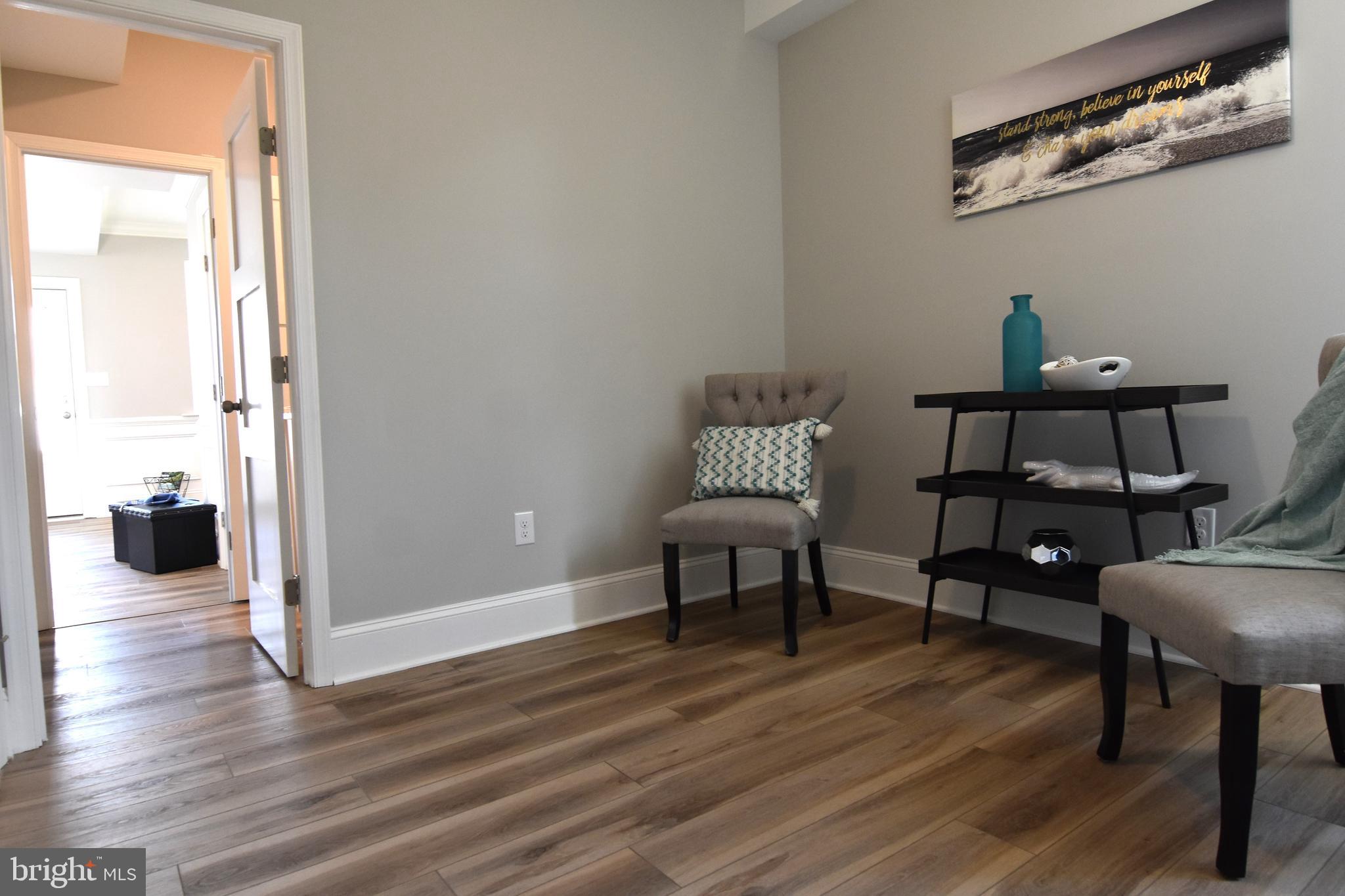 RIVIERA BEACH - Residential