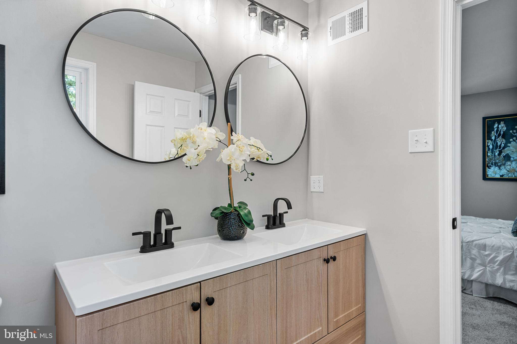 EUTAW FOREST - Residential