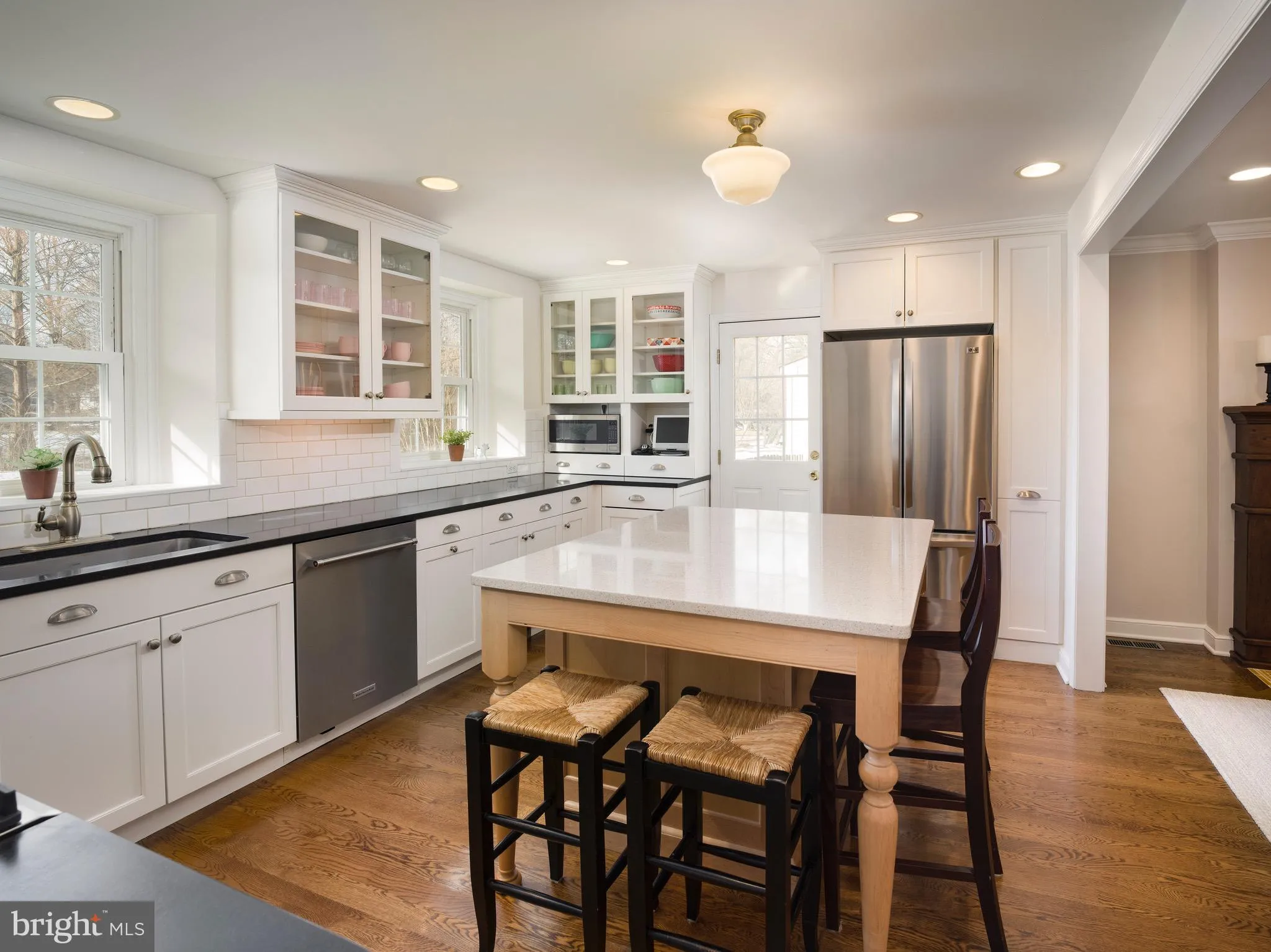 Wynnewood, Pennsylvania 19096, United States, 3 Bedrooms Bedrooms, ,4 BathroomsBathrooms,Residential,Contingent,6521