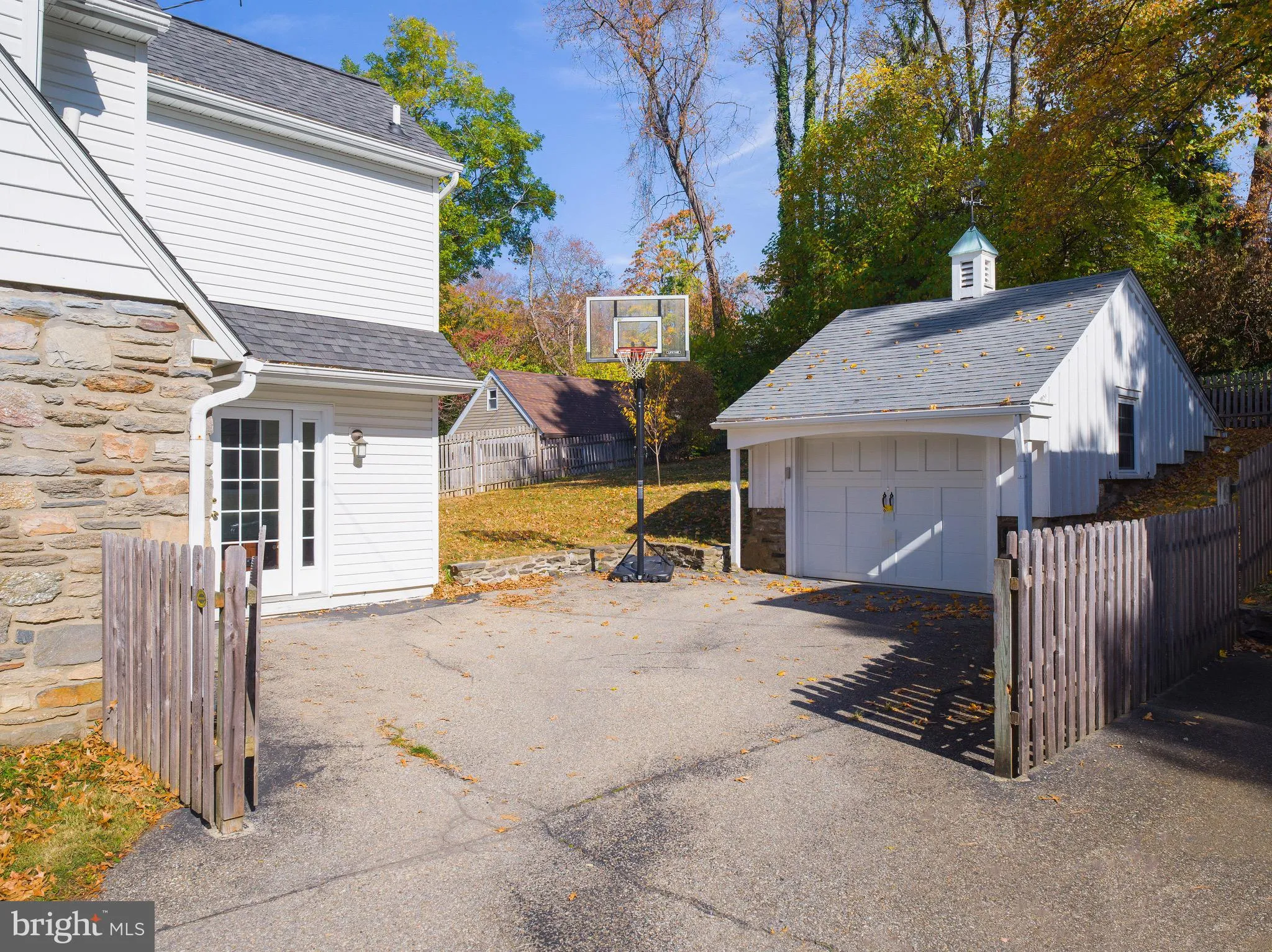 Wynnewood, Pennsylvania 19096, United States, 3 Bedrooms Bedrooms, ,4 BathroomsBathrooms,Residential,Contingent,6521
