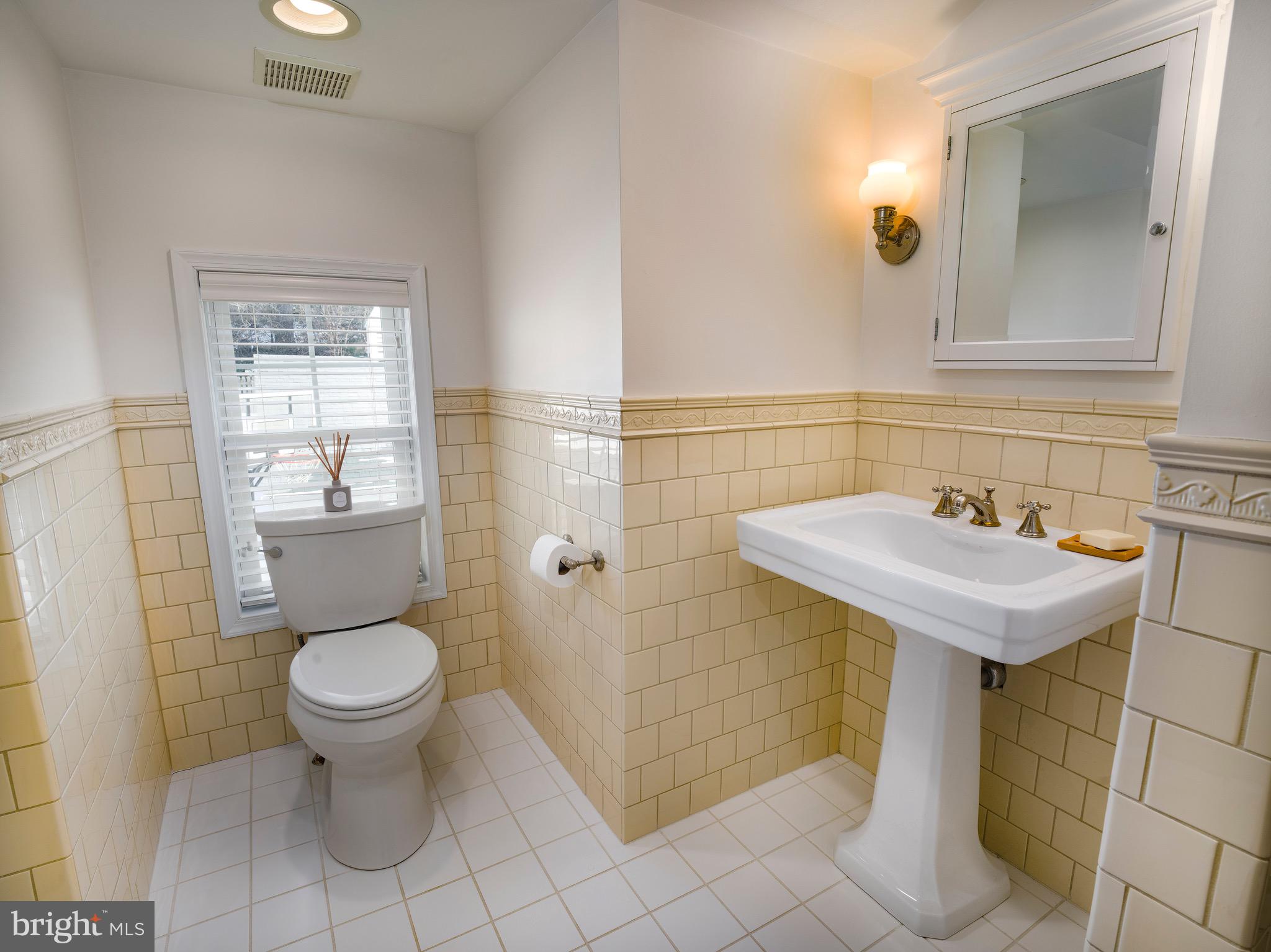 WYNNEWOOD - Residential