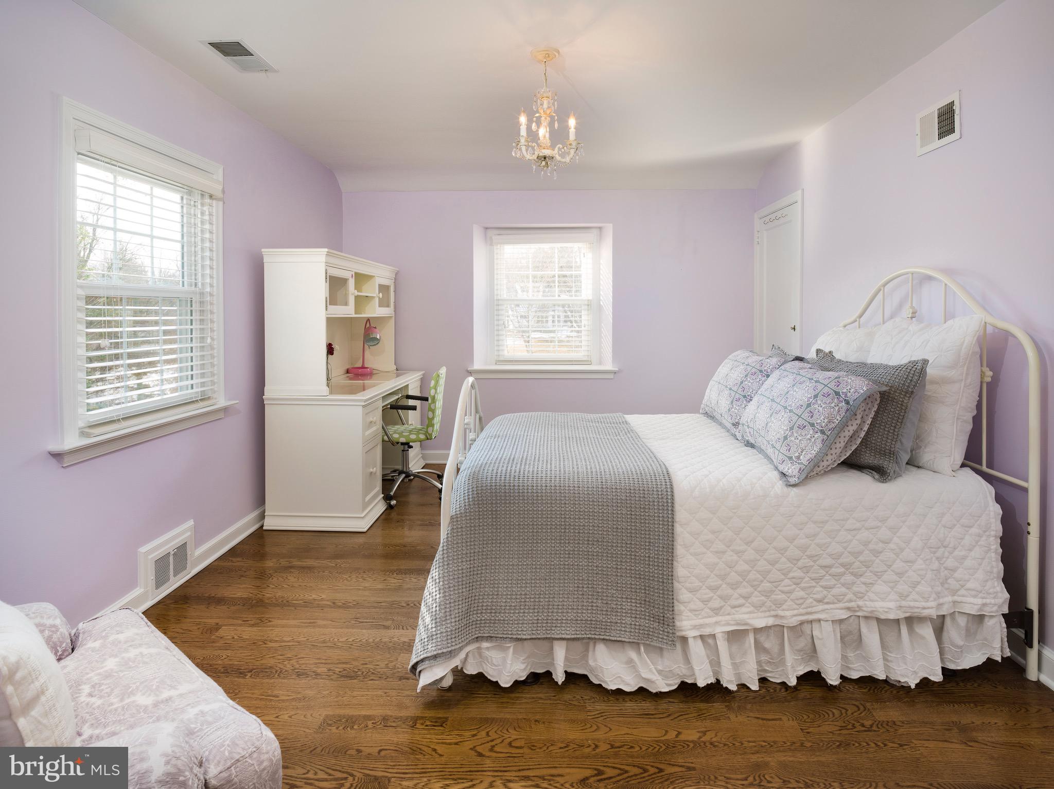 WYNNEWOOD - Residential