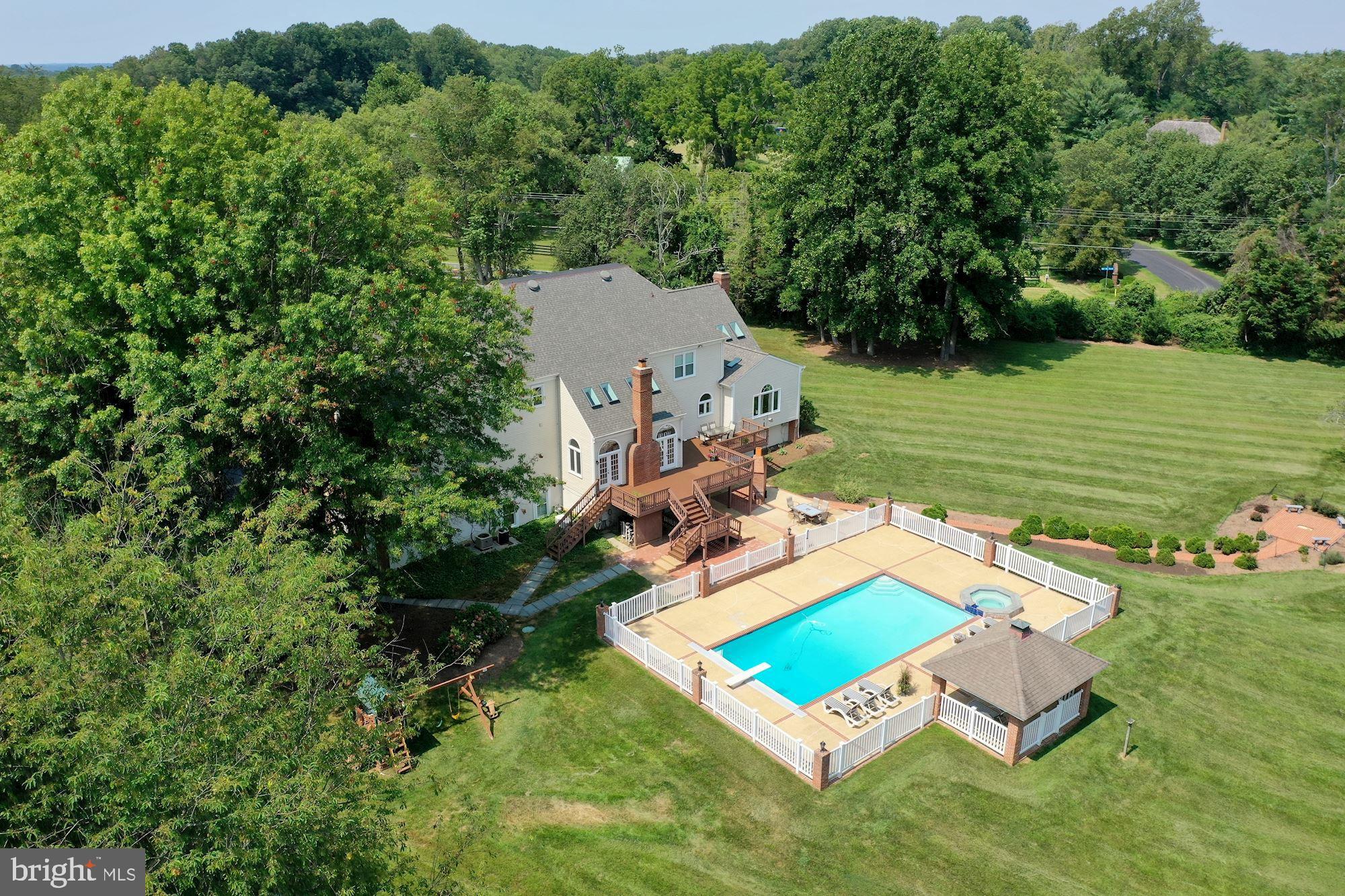 DEVEREUX STATION - Residential