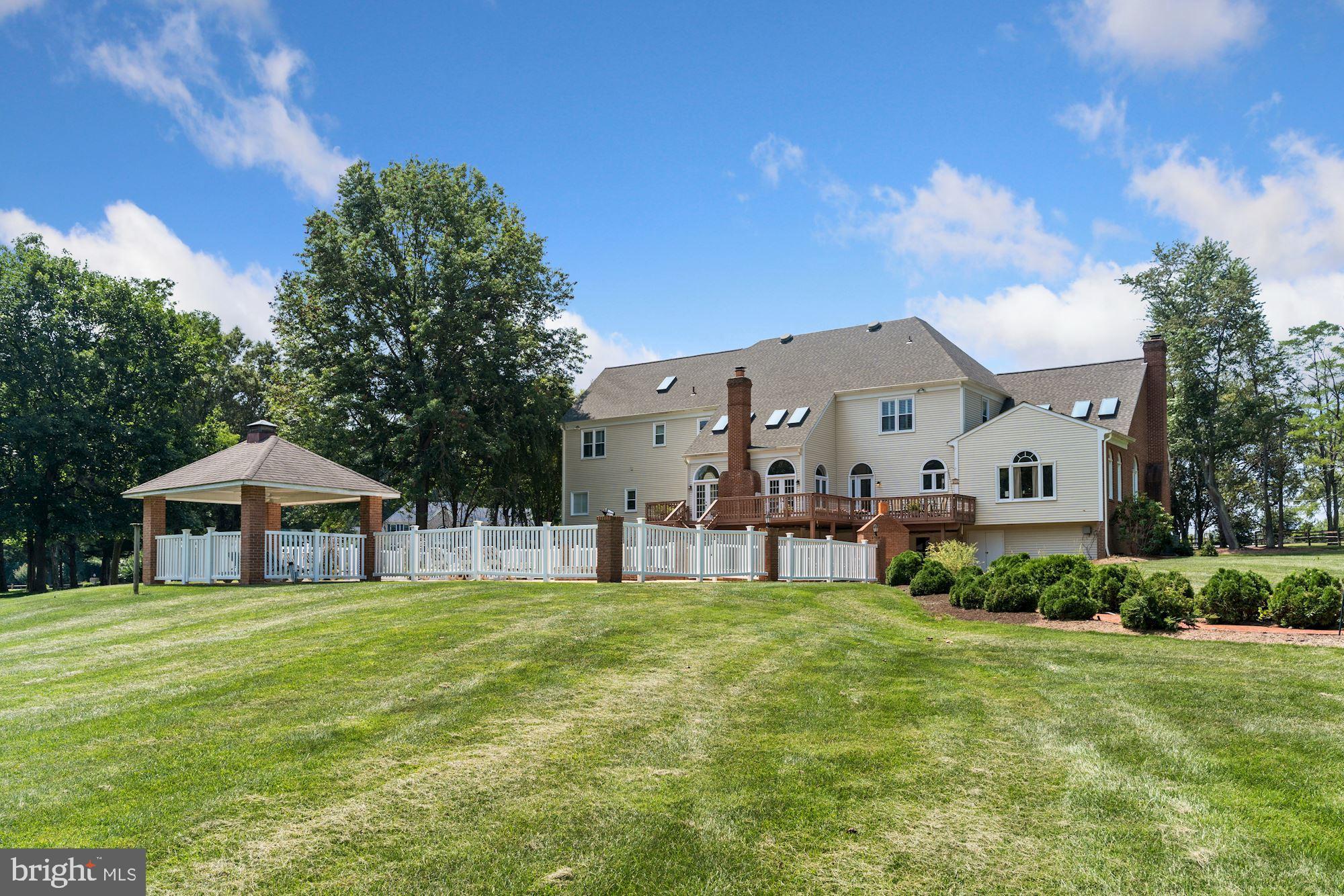 DEVEREUX STATION - Residential