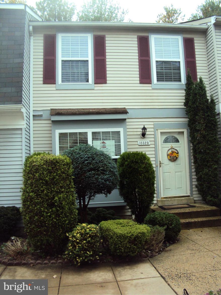 Beautiful 3 lvl 3br/2.5 ba. townhome. Large deck perfect for entertaining, Updated eat-in kitchen w/box window & granite countertops. Main and upper lvls all hardwoods. W/out basement to nice brick patio & fully fenced. Close to VRE. Lots of guest parking