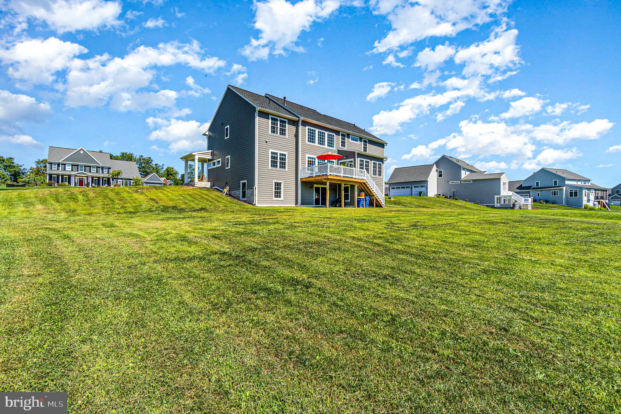 WILLOW CREEK FARMS - Residential