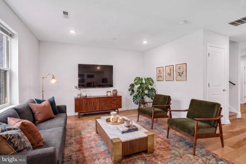 Condo For Rent - 1431 Poplar Street #D<br/> Philadelphia County, PHILADELPHIA, PA 19130