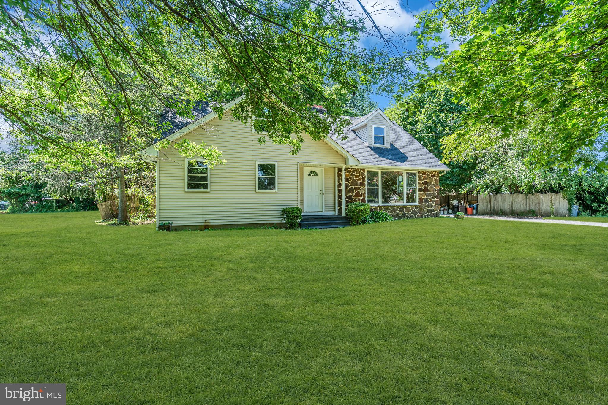 211 GEORGETOWN WRIGHTSTOWN ROAD