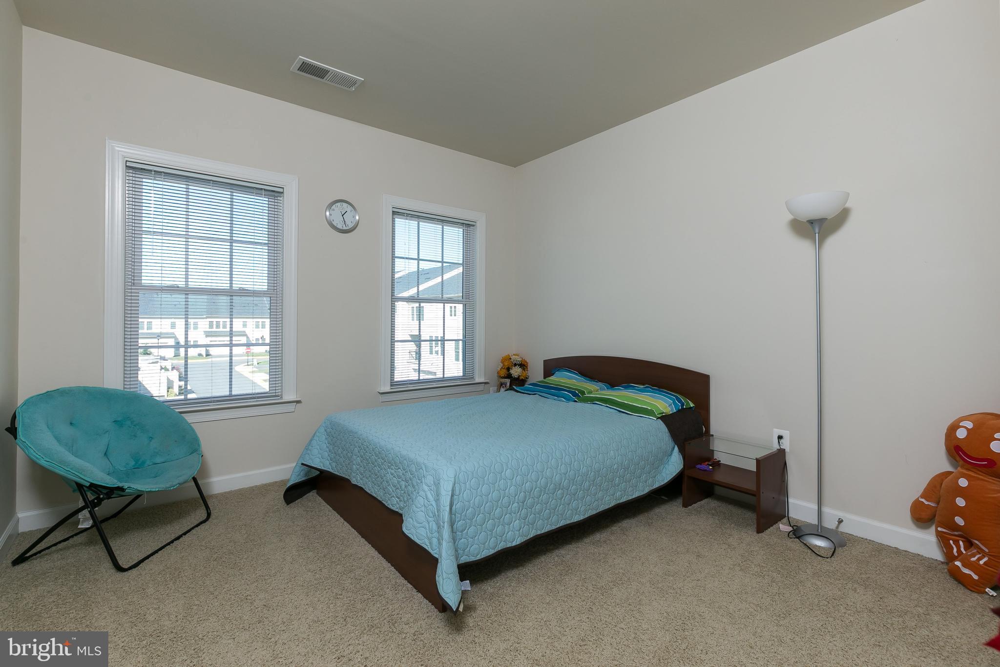 AVONLEA - Residential Lease