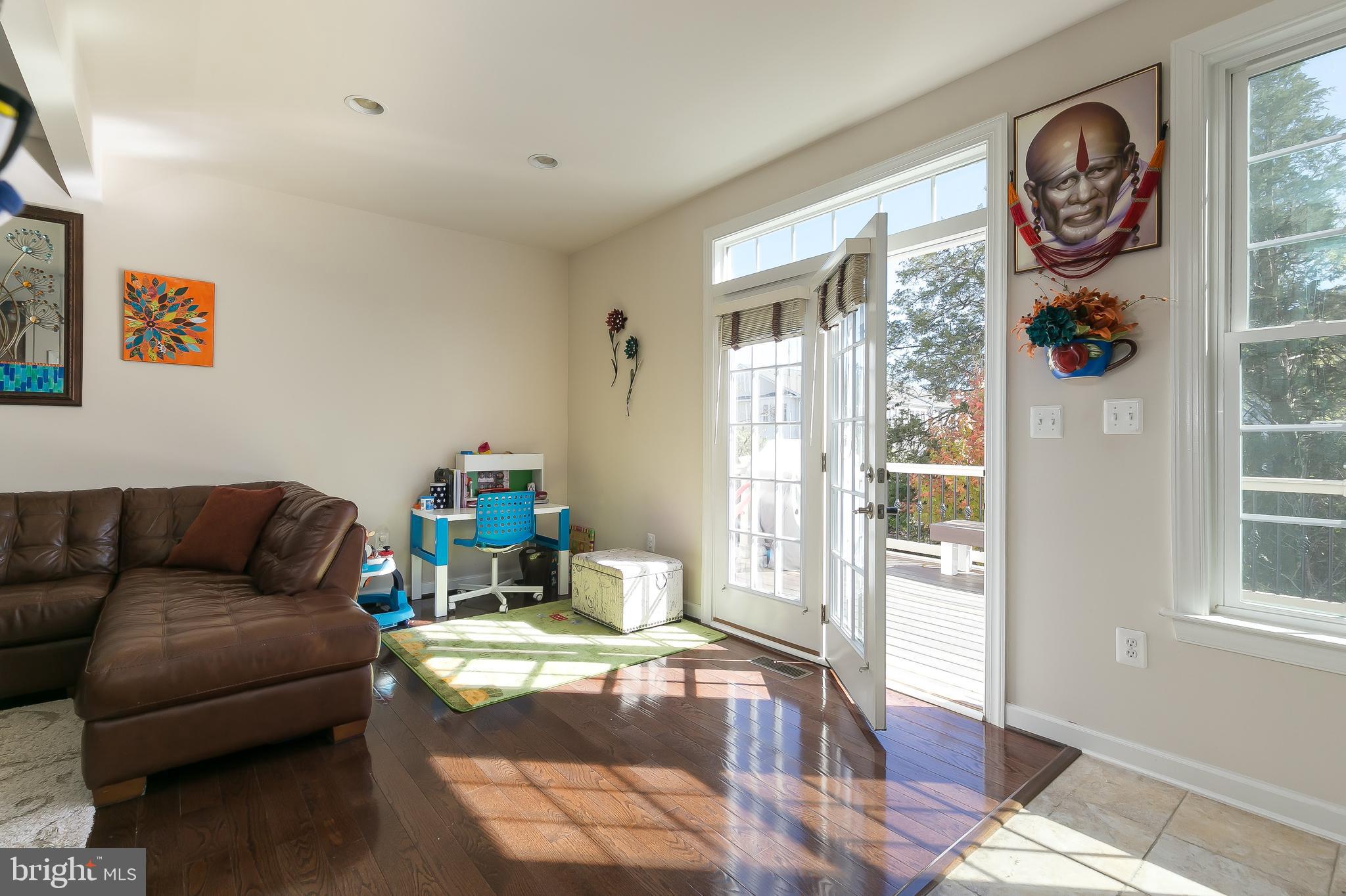 AVONLEA - Residential Lease