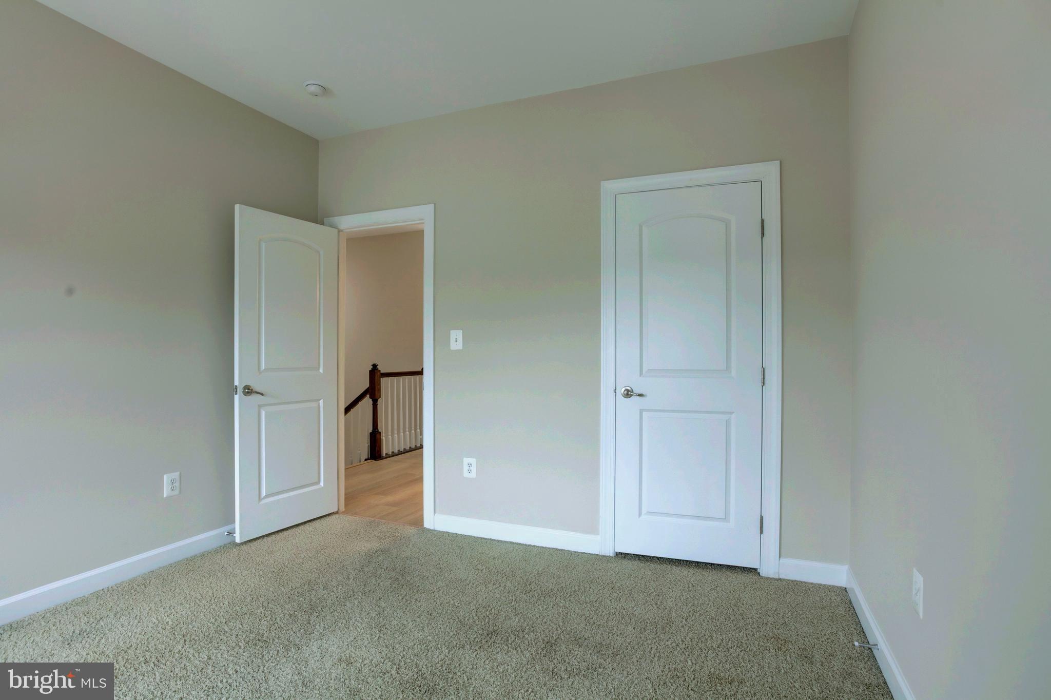 AVONLEA - Residential Lease