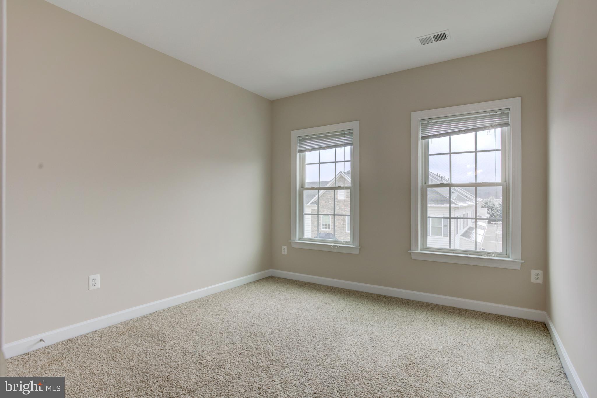 AVONLEA - Residential Lease